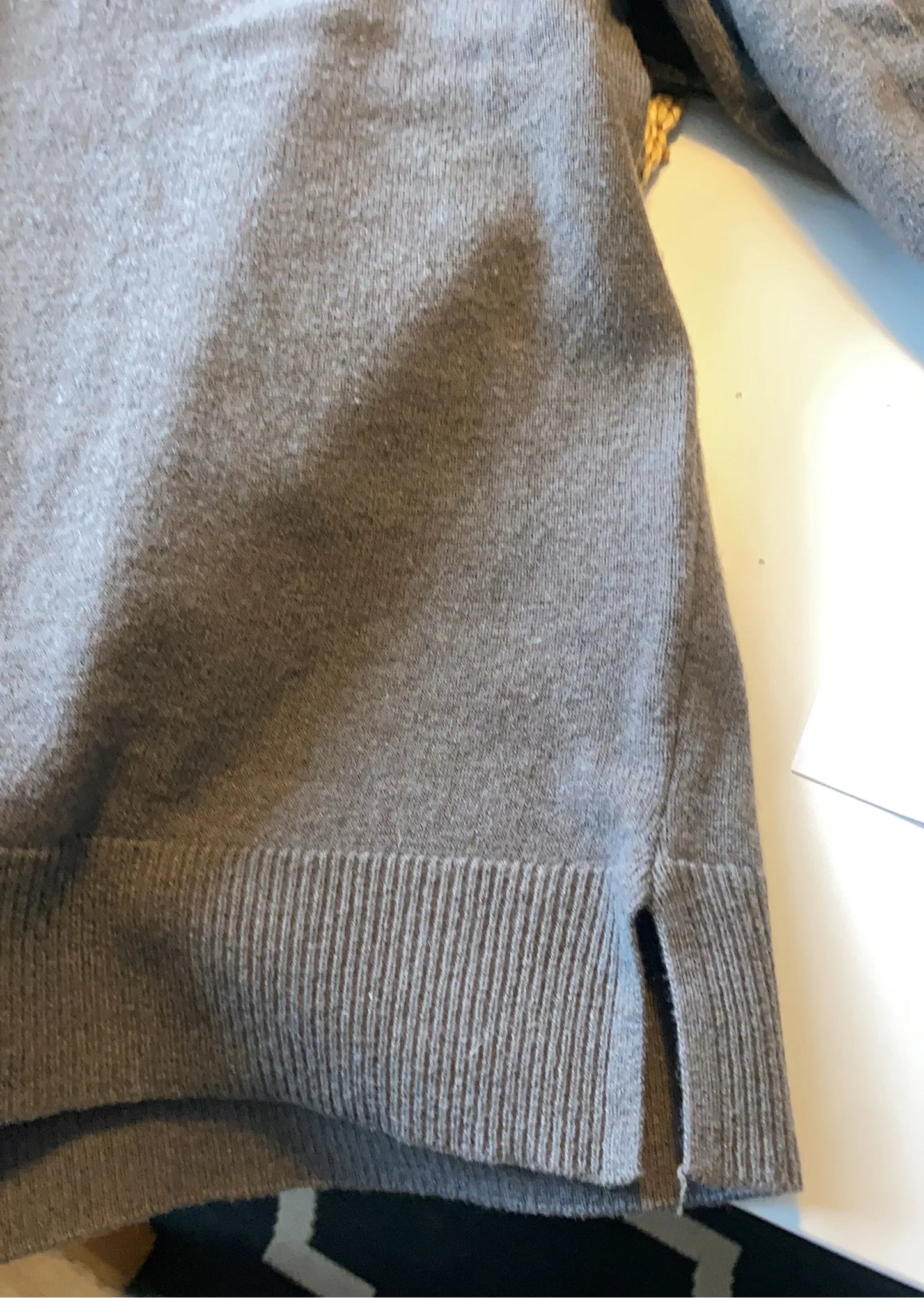 Levete Room-ulltröja