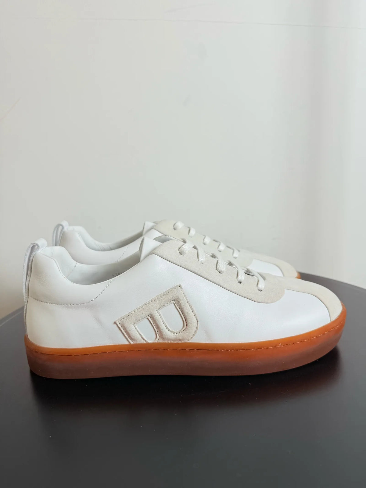 Blankens The Elin White-skinnsneakers NWT