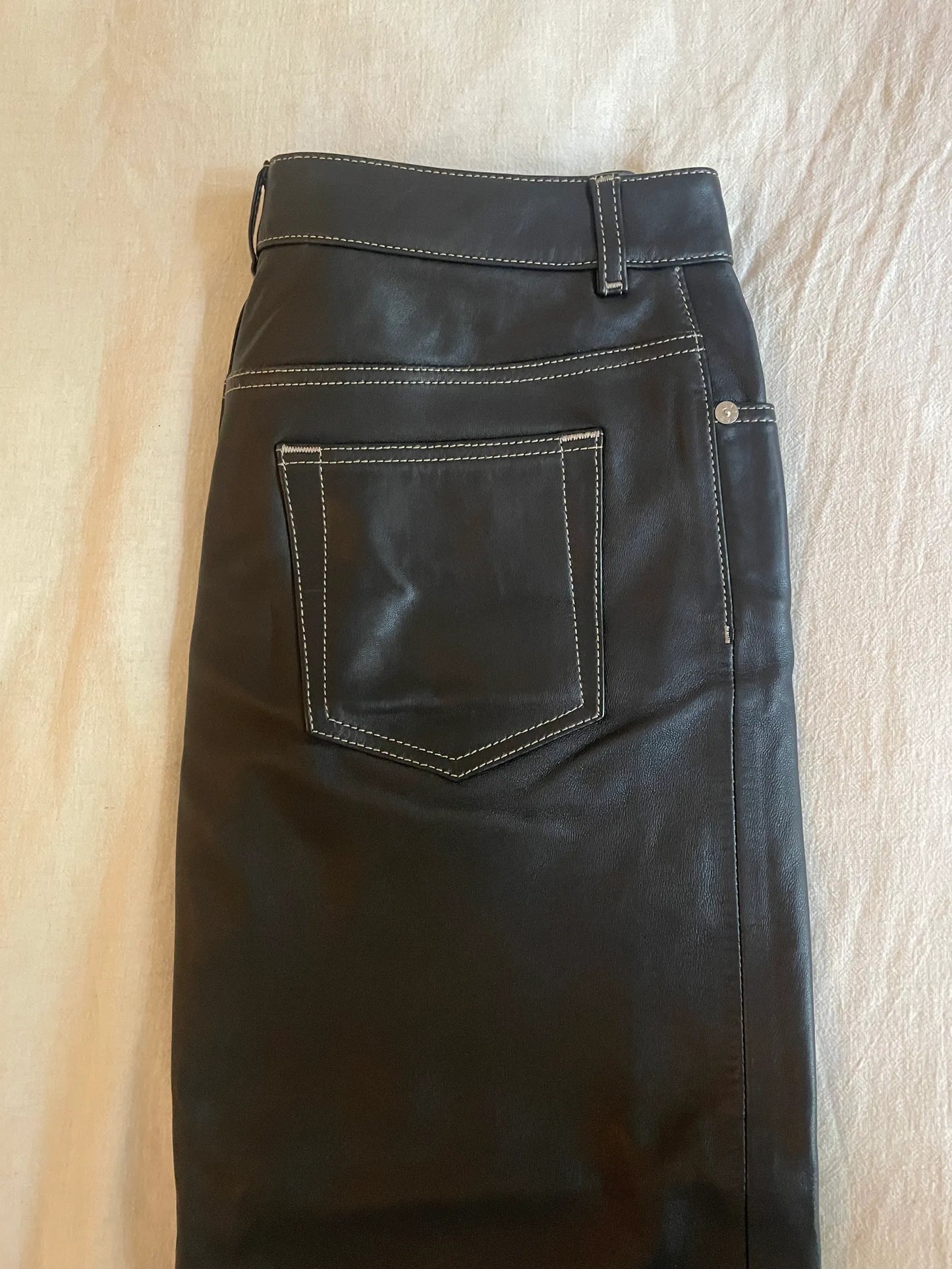 Filippa K Leather-skinnkjol NWOT