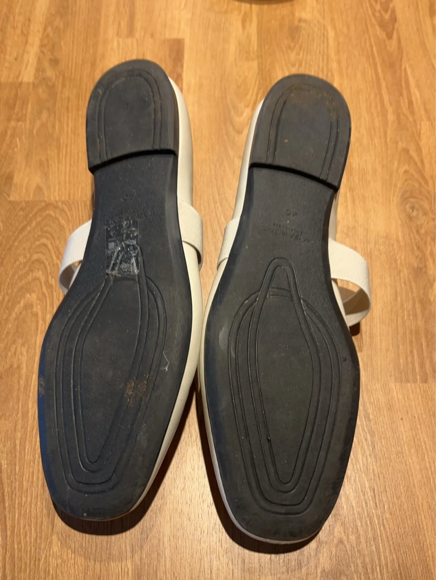 Vagabond-skinnballerinaskor NWOT