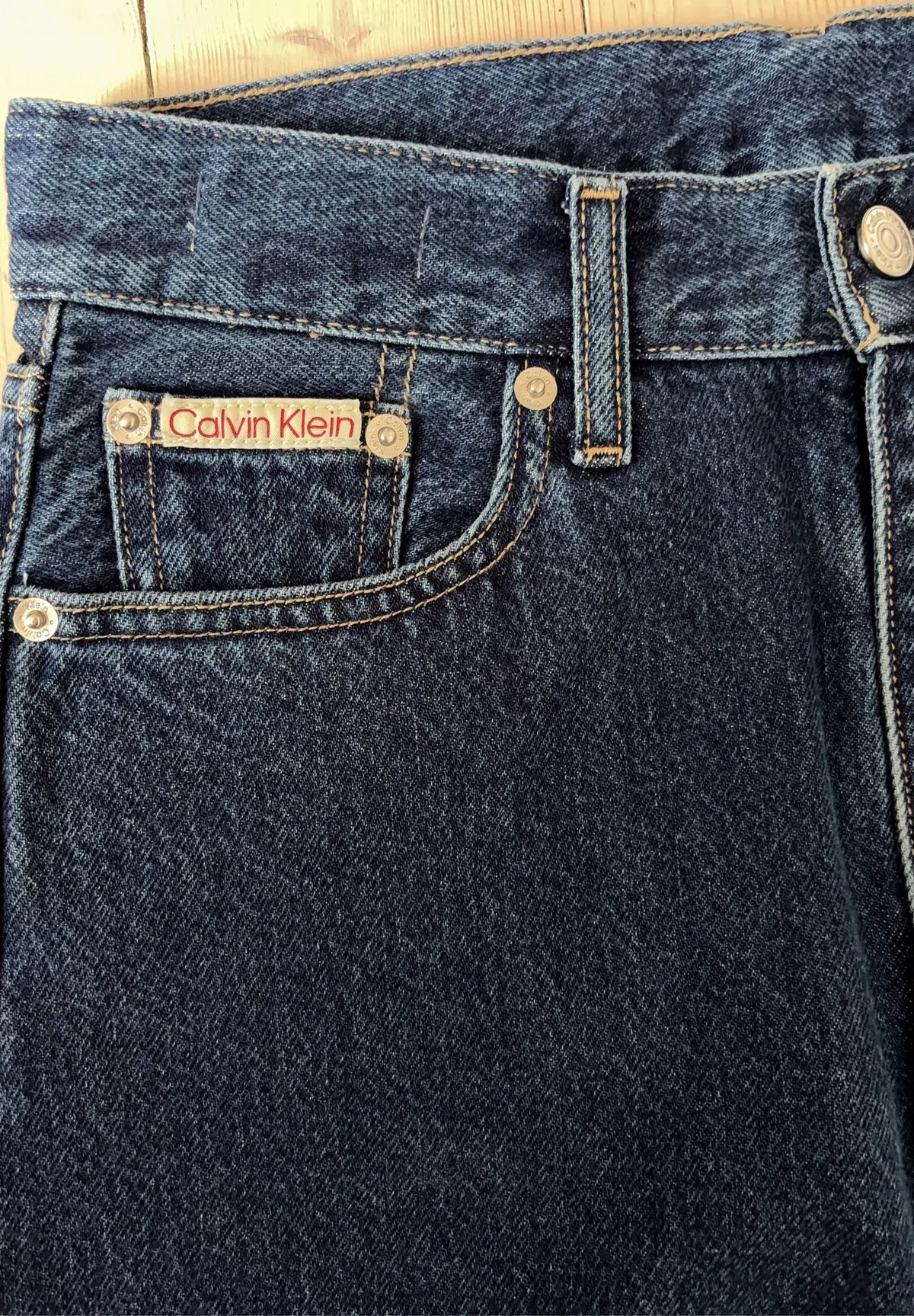 Calvin Klein Barrel Fit Jeans
