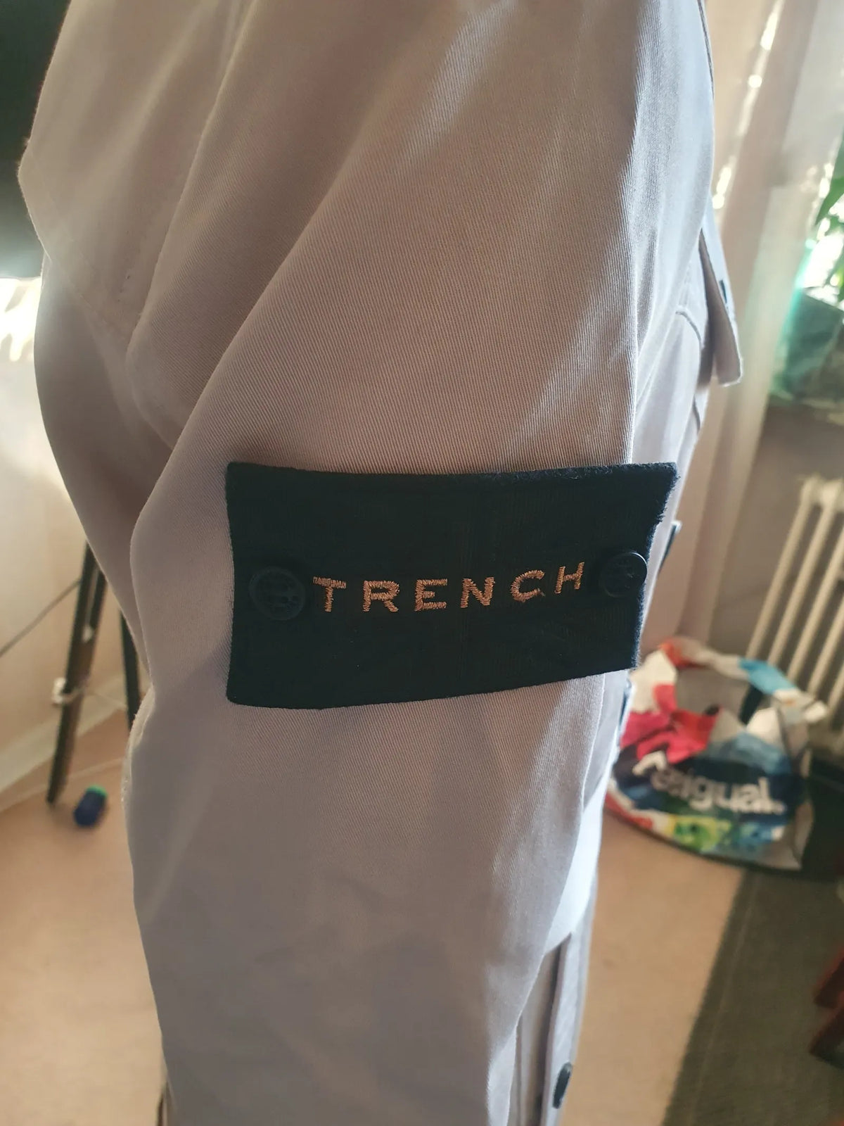 Trench London-trenchcoat NWOT