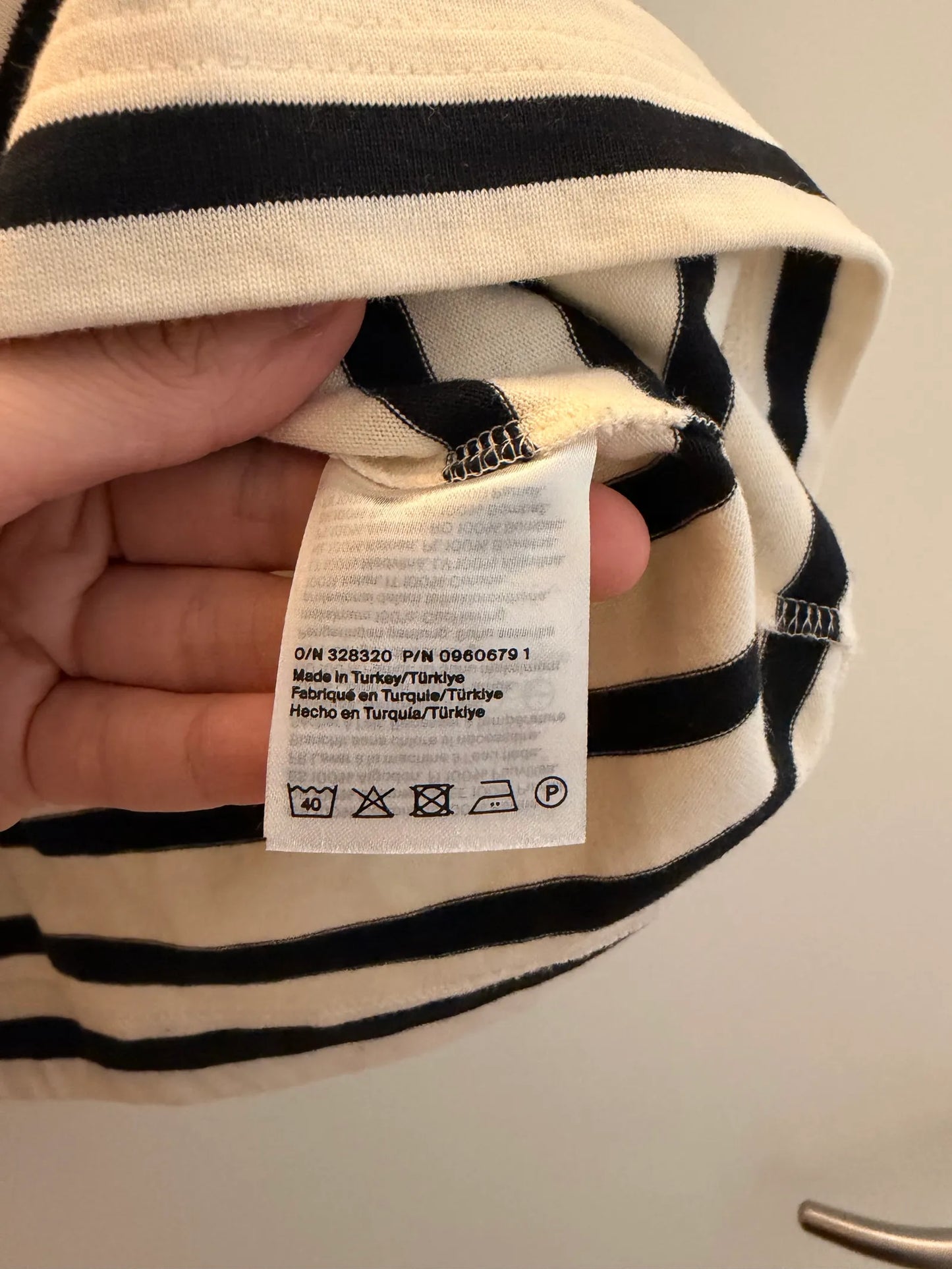 Cos-t-shirt