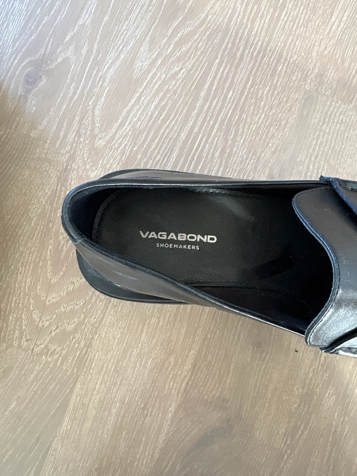 Vagabond-skinnloafers NWOT