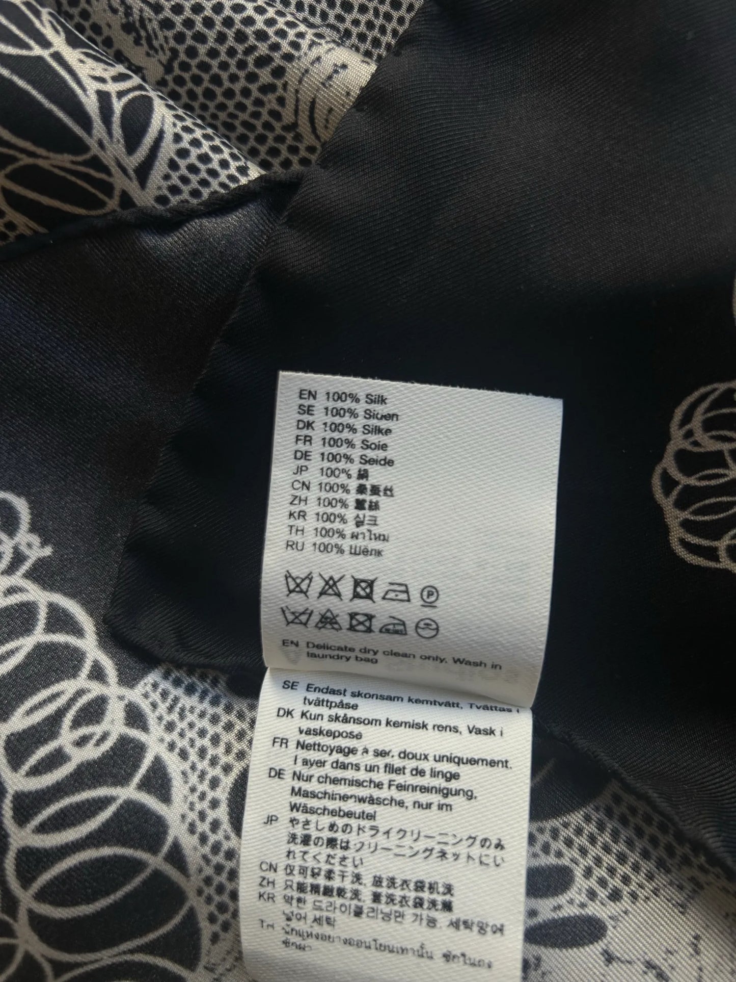 Acne Studios Paisley Silk-sidensjal