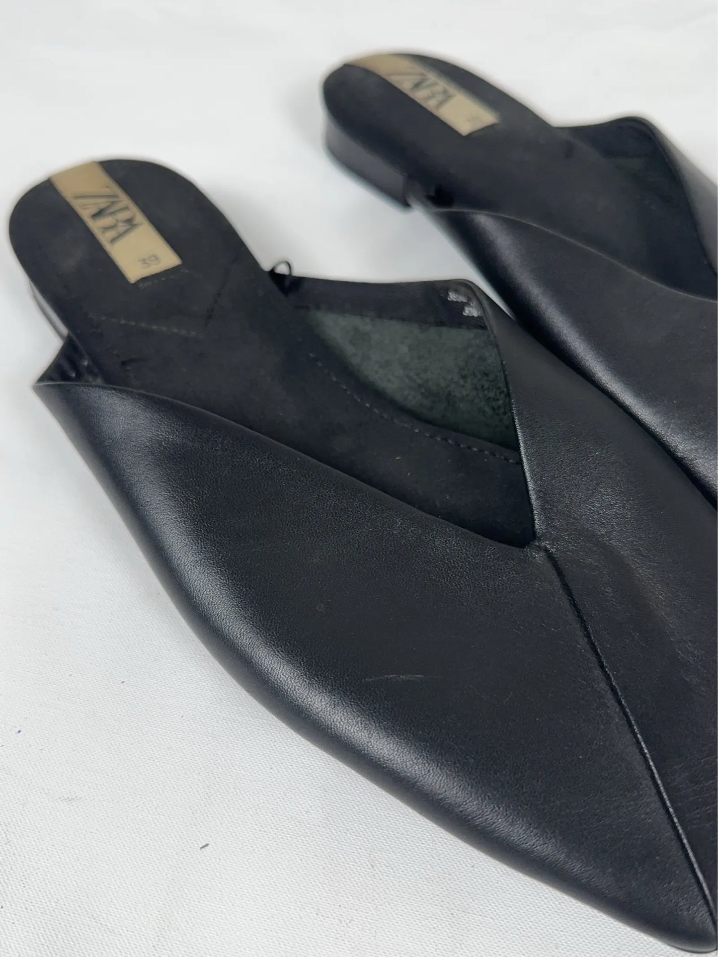 Zara-skinnsandaler
