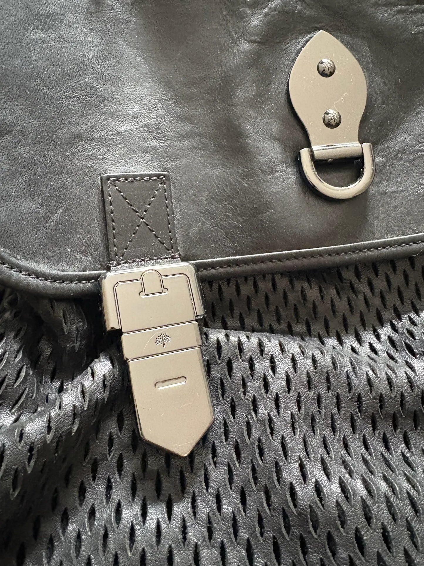 Mulberry Tillie Mesh-skinnaxelremsväska