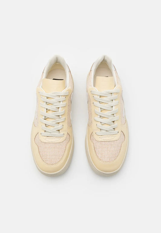 Veja-skinnsneakers