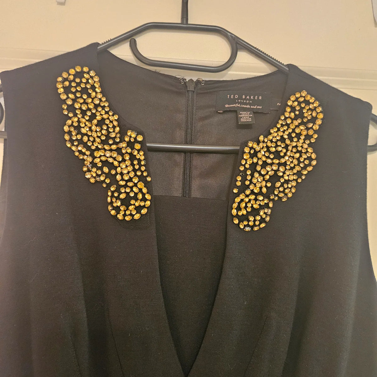Ted Baker-klänning