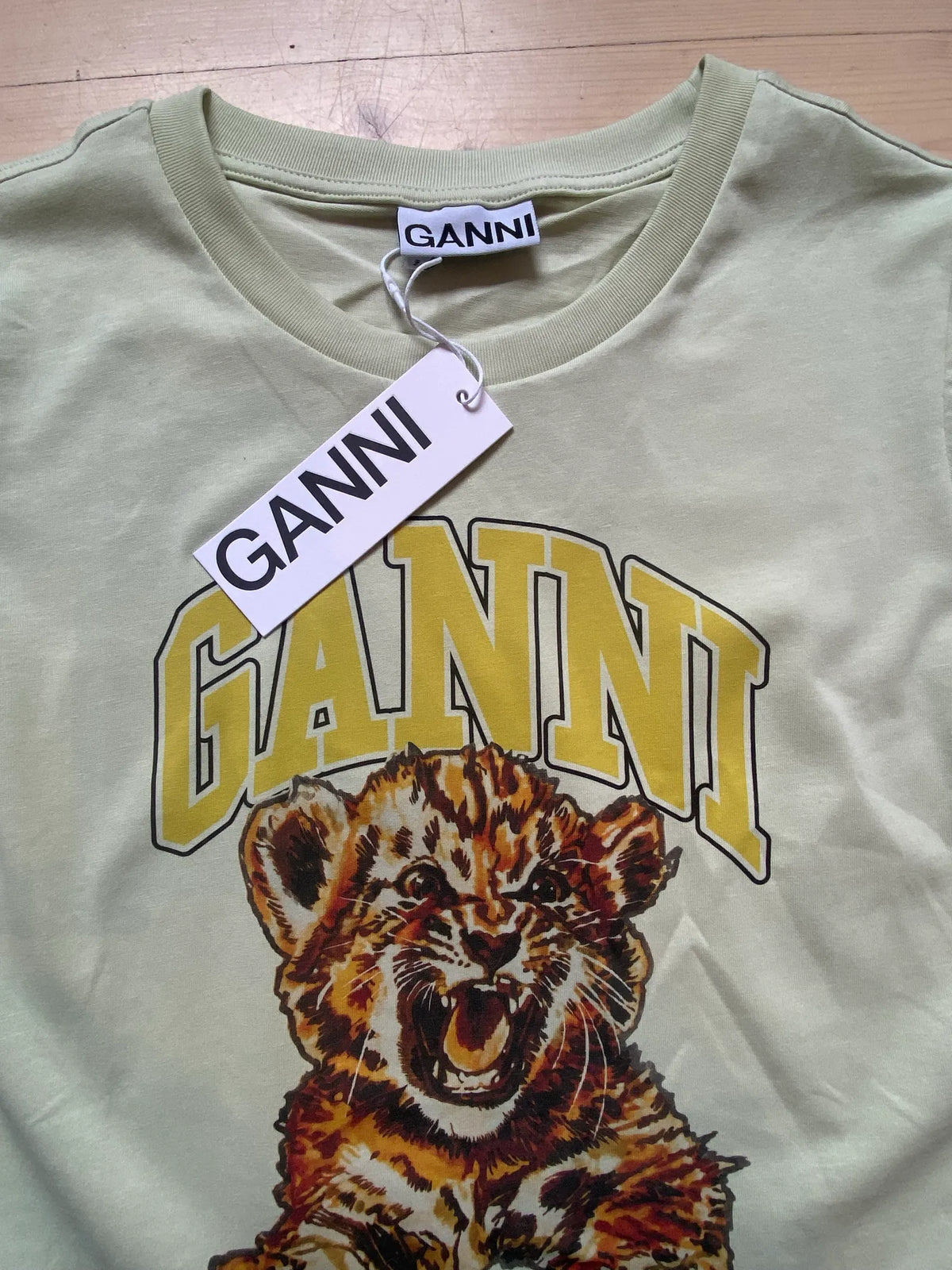 Ganni-t-shirt NWT