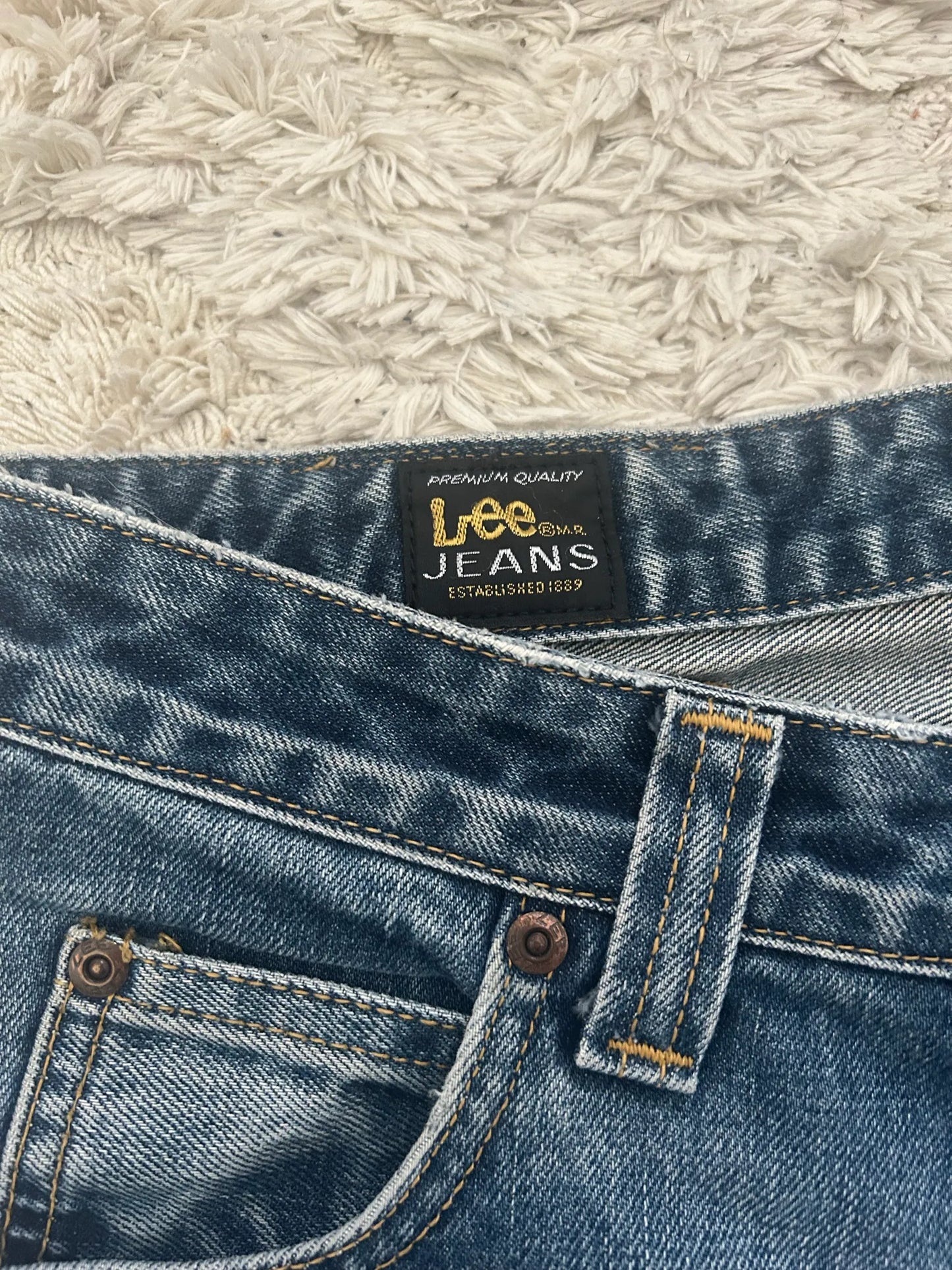 Lee Jeans