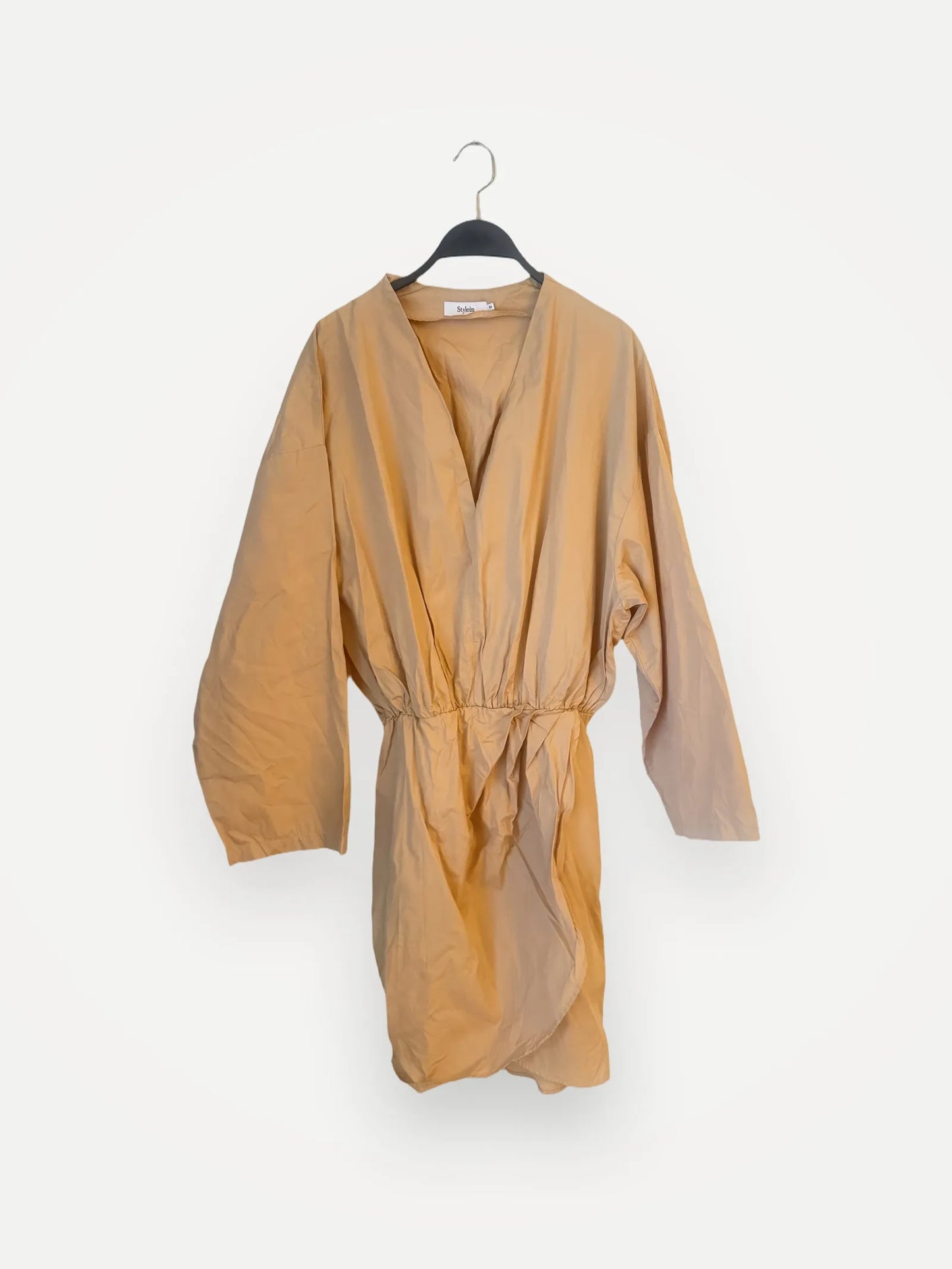 Stylein Jayne-klänning NWOT