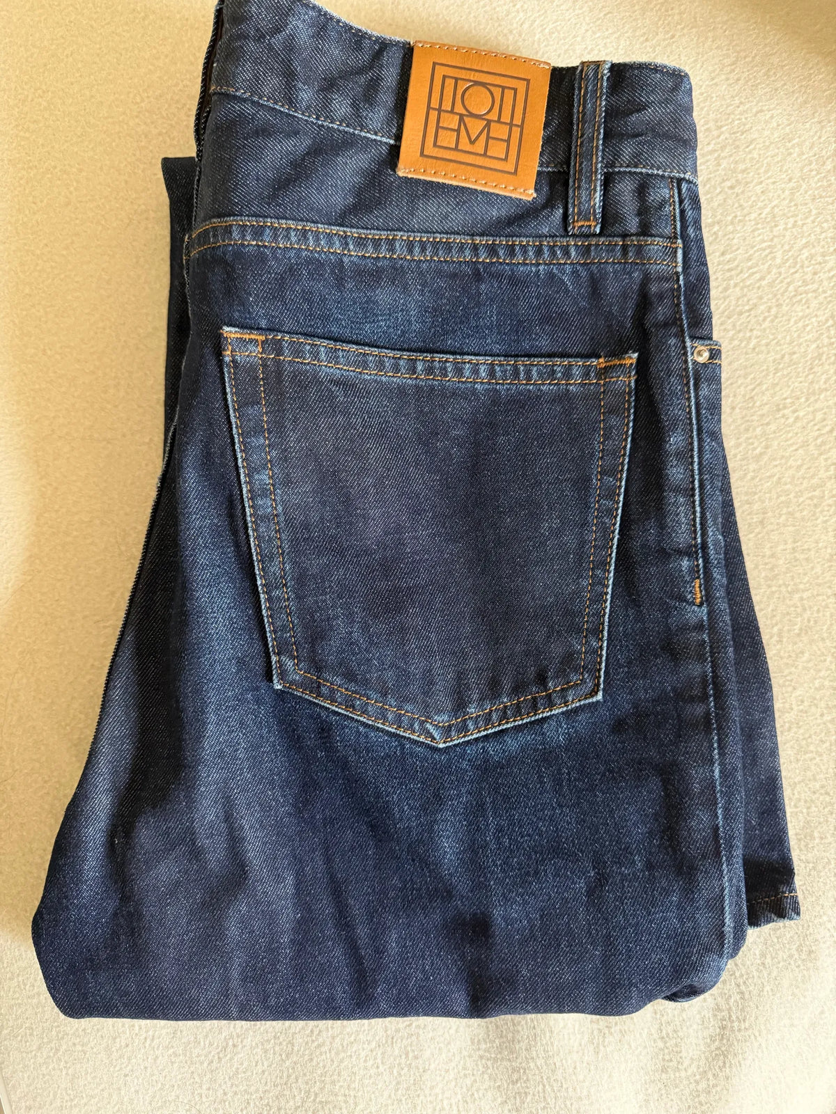Toteme Straight Fit Denim-jeans NWOT