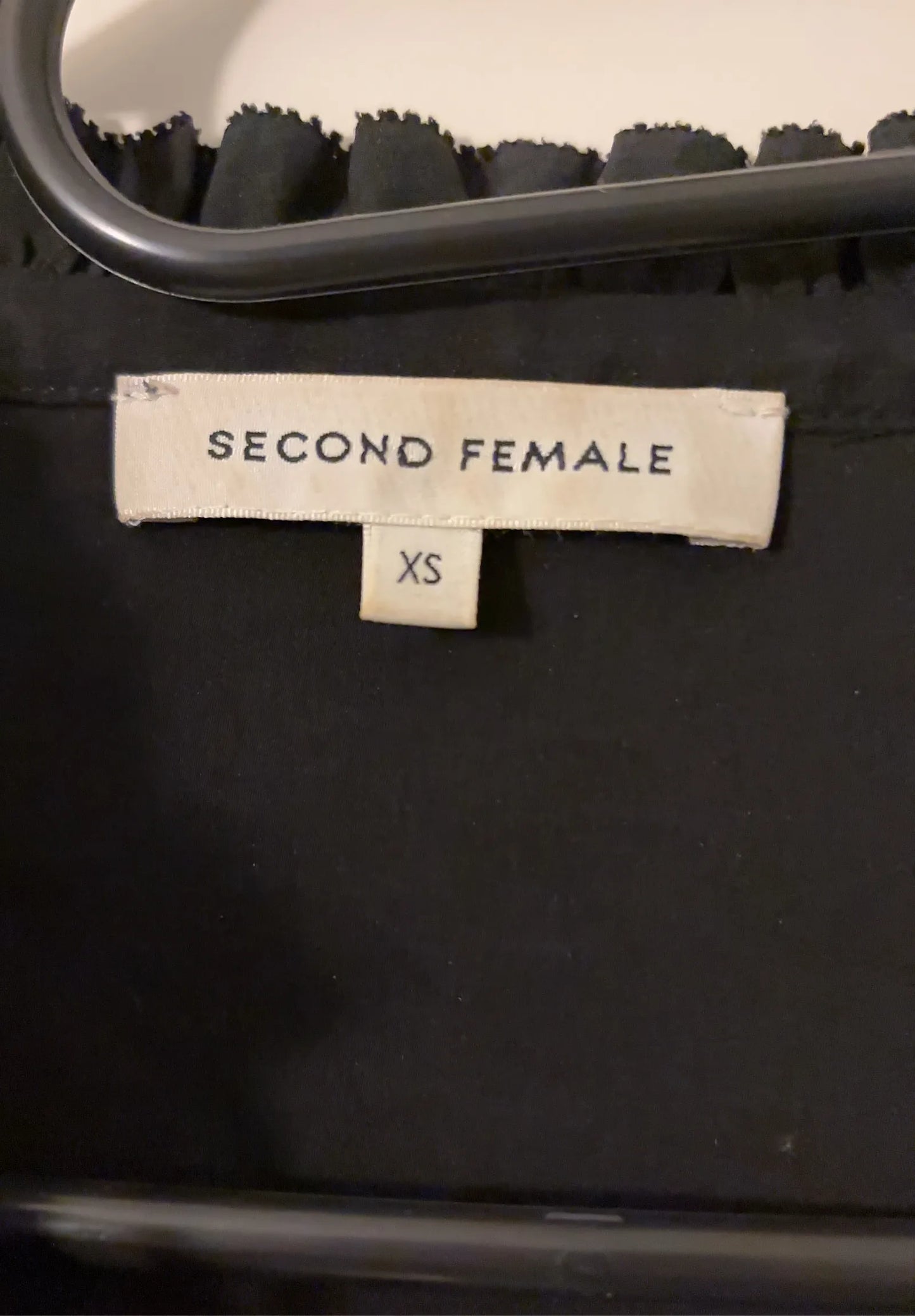 Second Female-blus