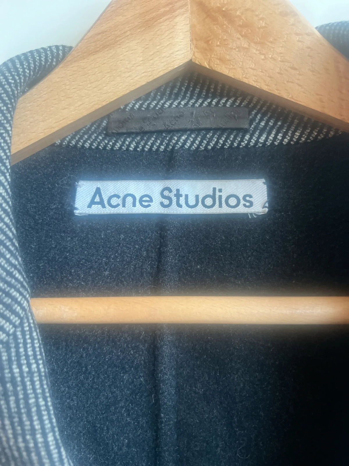 Acne Studios-ullrock