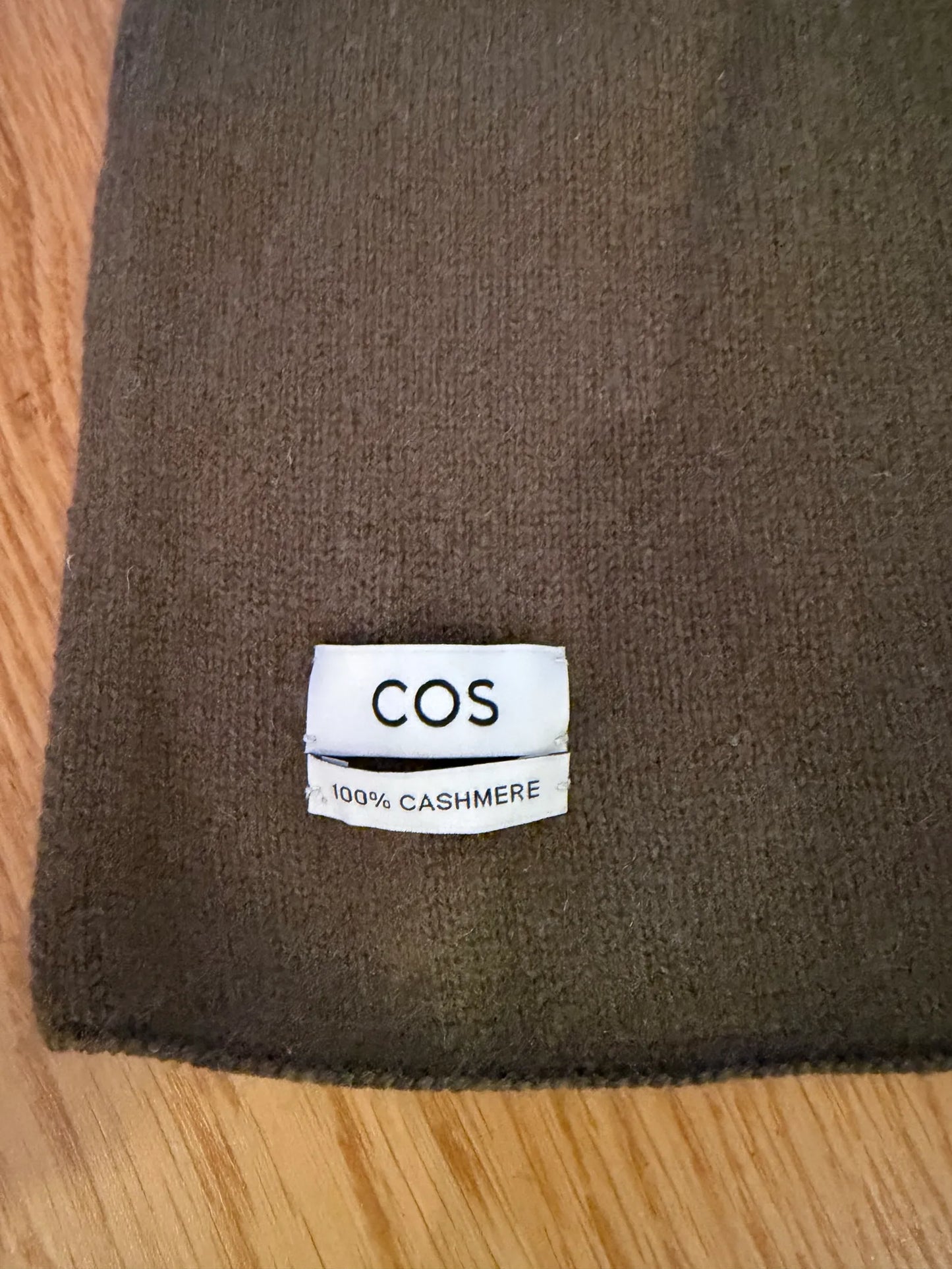 Cos --kashmirhalsduk NWOT