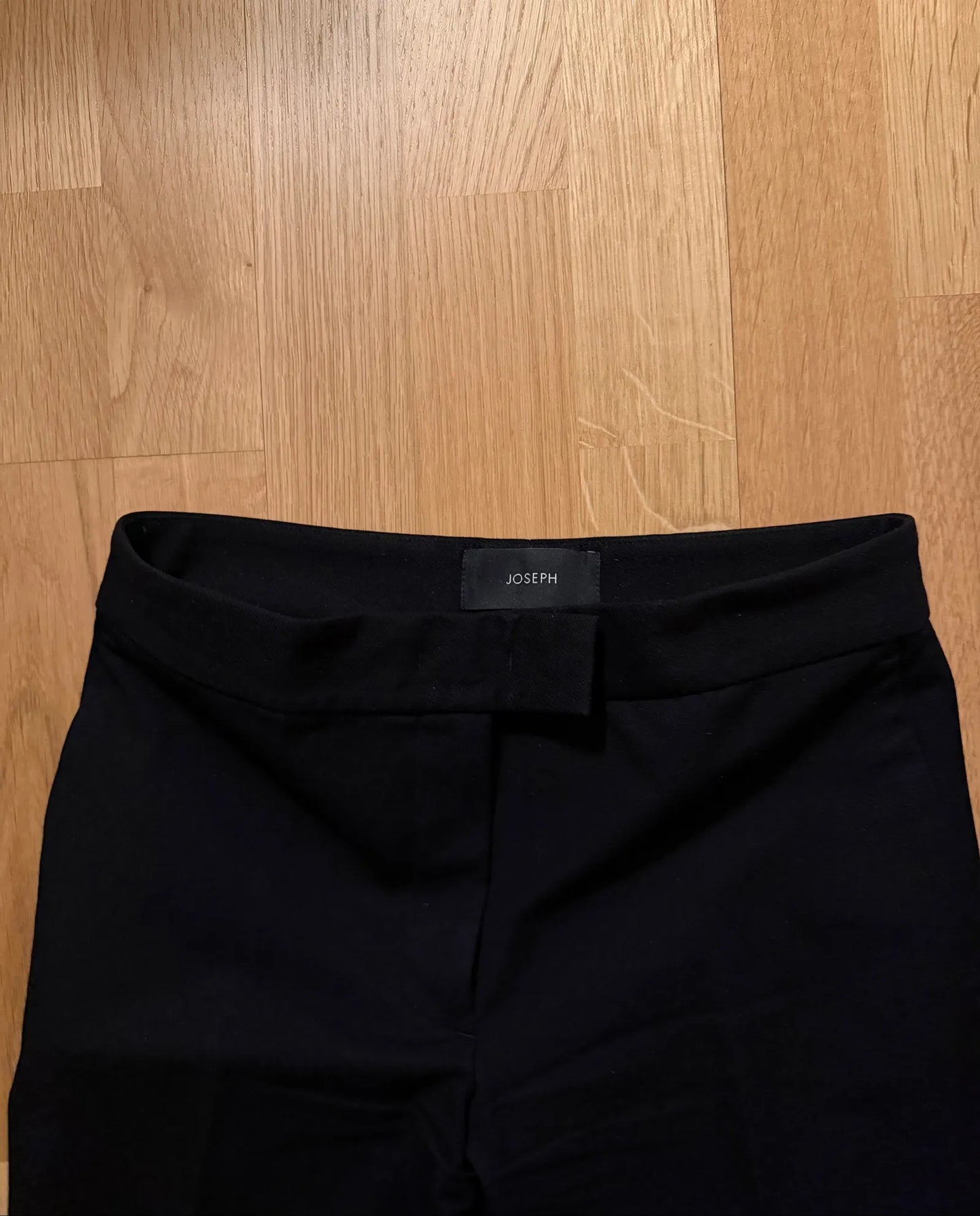 Joseph . Suit Trousers