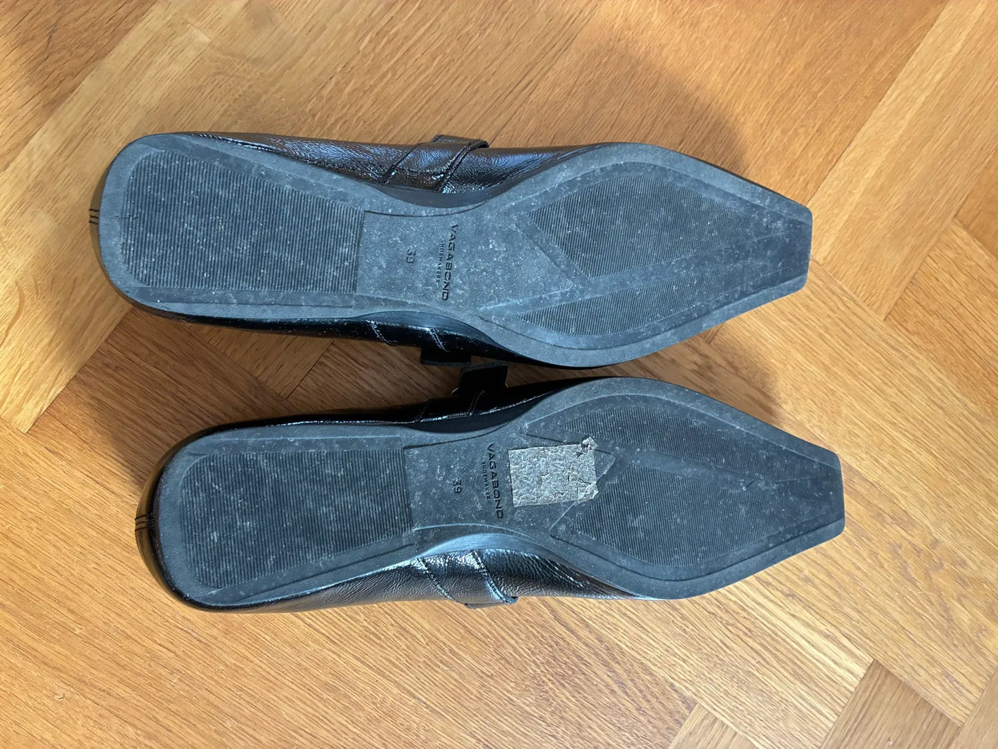 Vagabond Ballet flats
