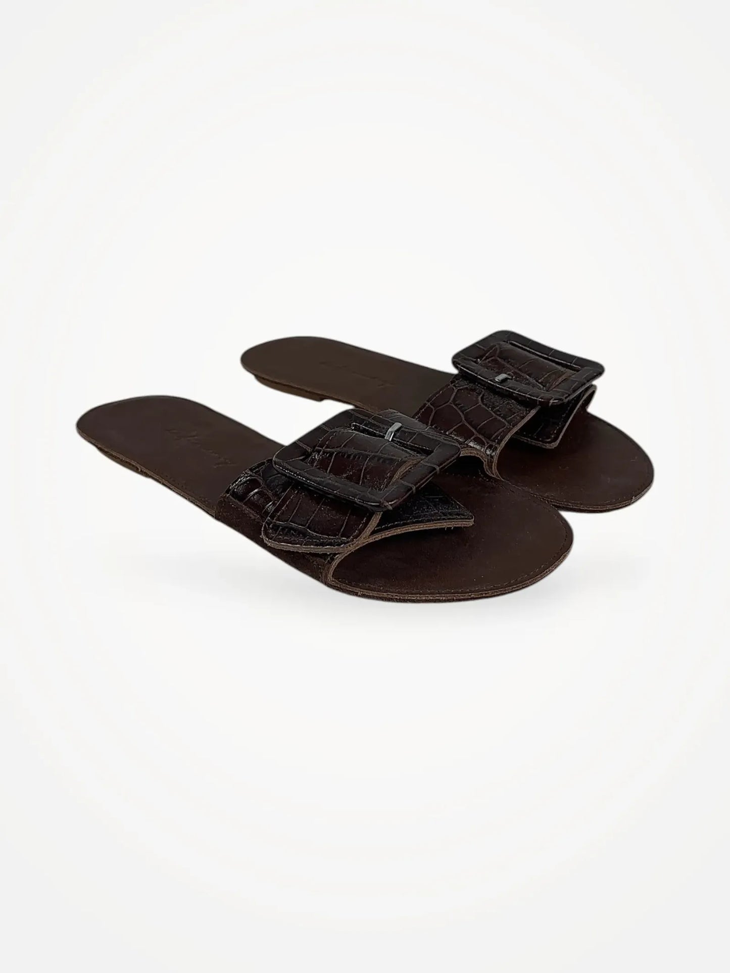 Definery-skinnsandaler NWOT