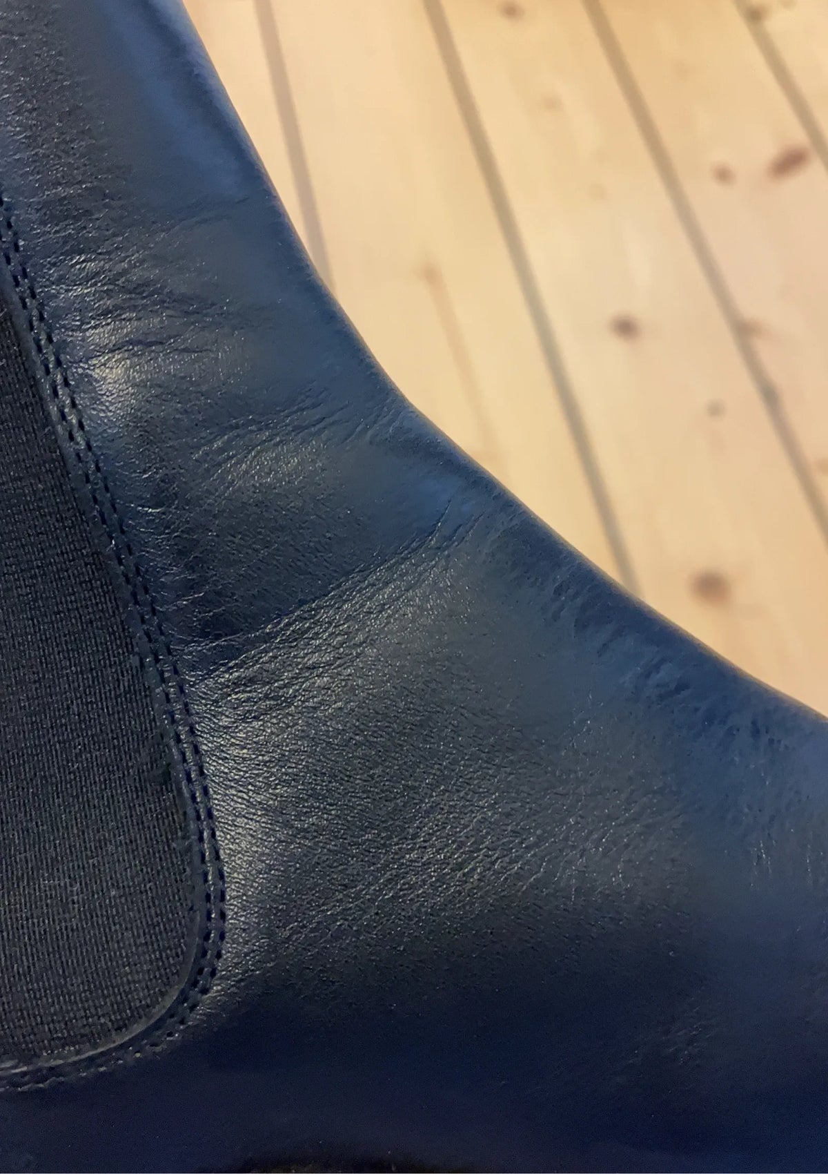 Arket-skinnboots