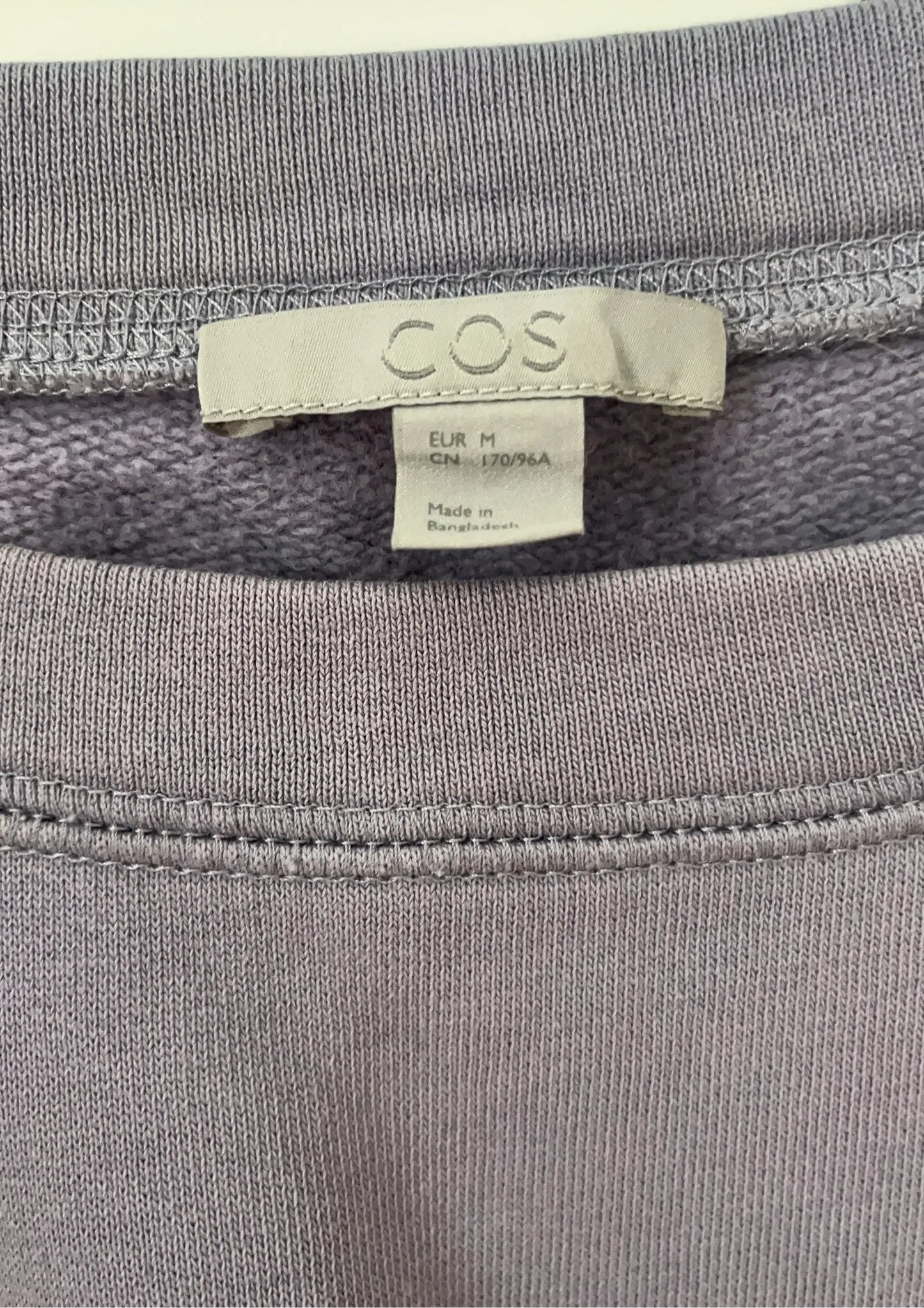 Cos-klänning