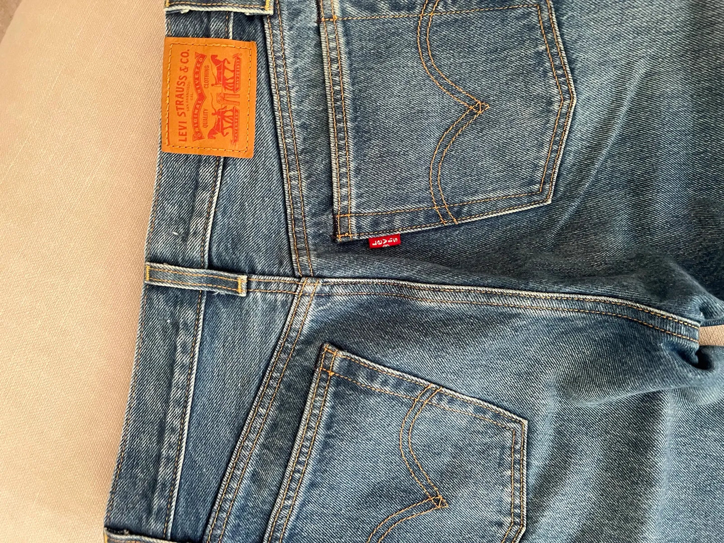 Levi's Wedgie Straight Jeans