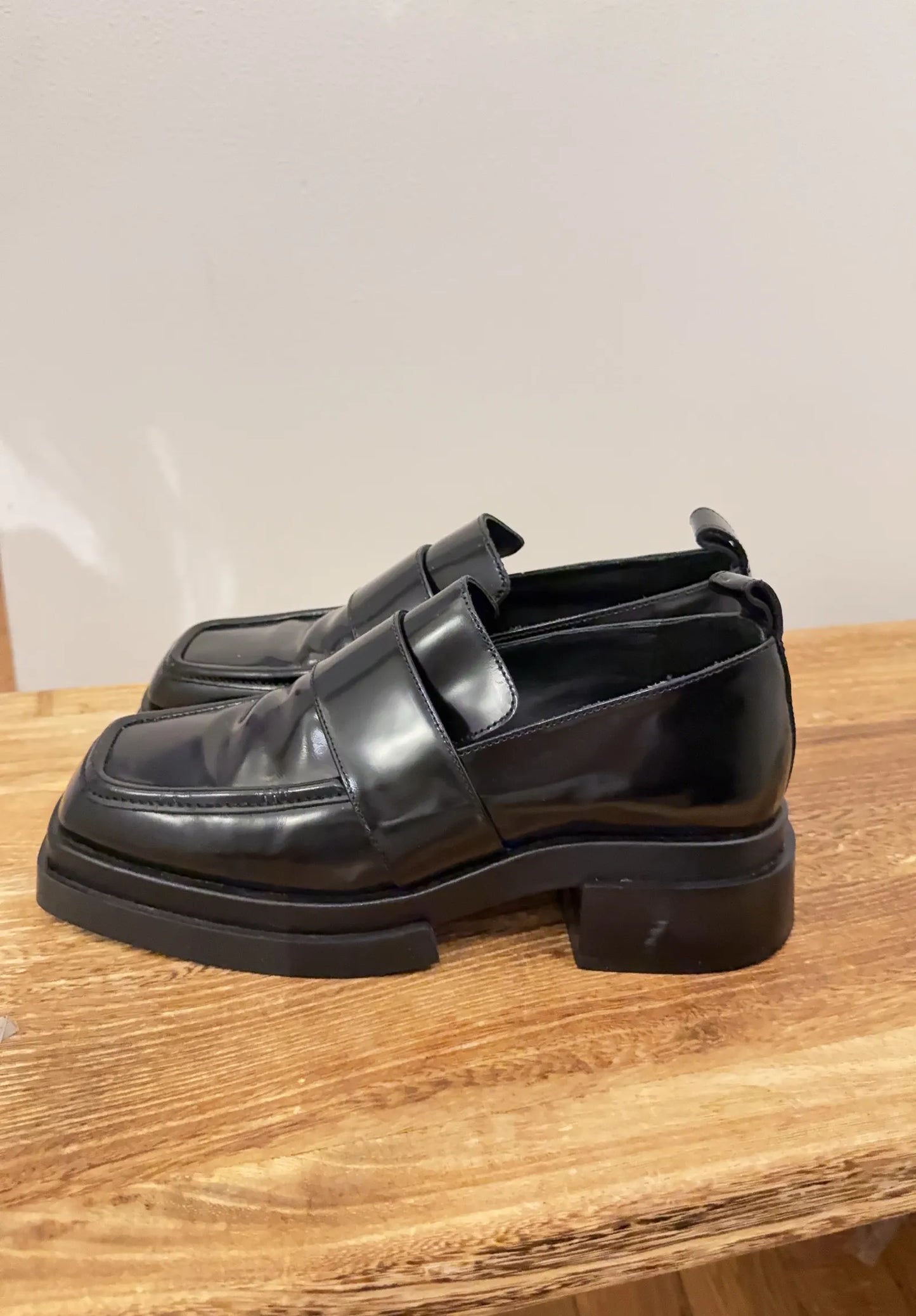 Cos-loafers