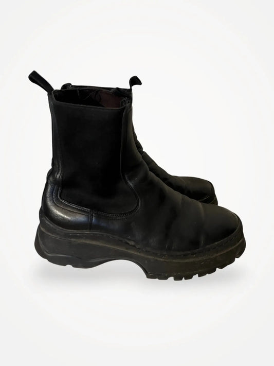 Arket-skinnboots