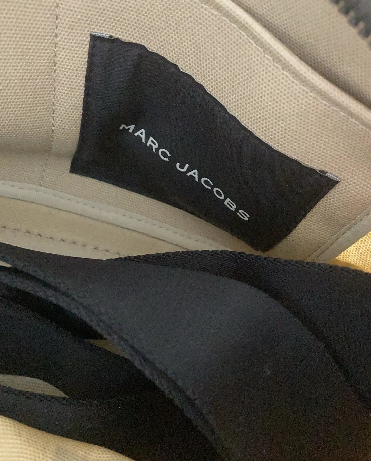 Marc Jacobs Medium Tote Handbag