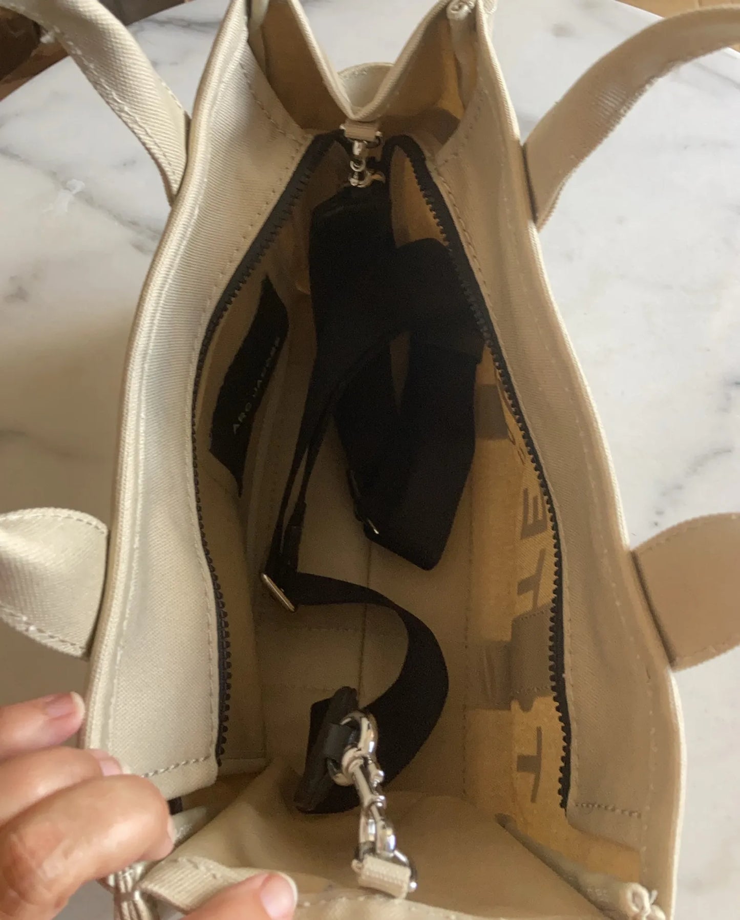 Marc Jacobs Medium Tote Handbag