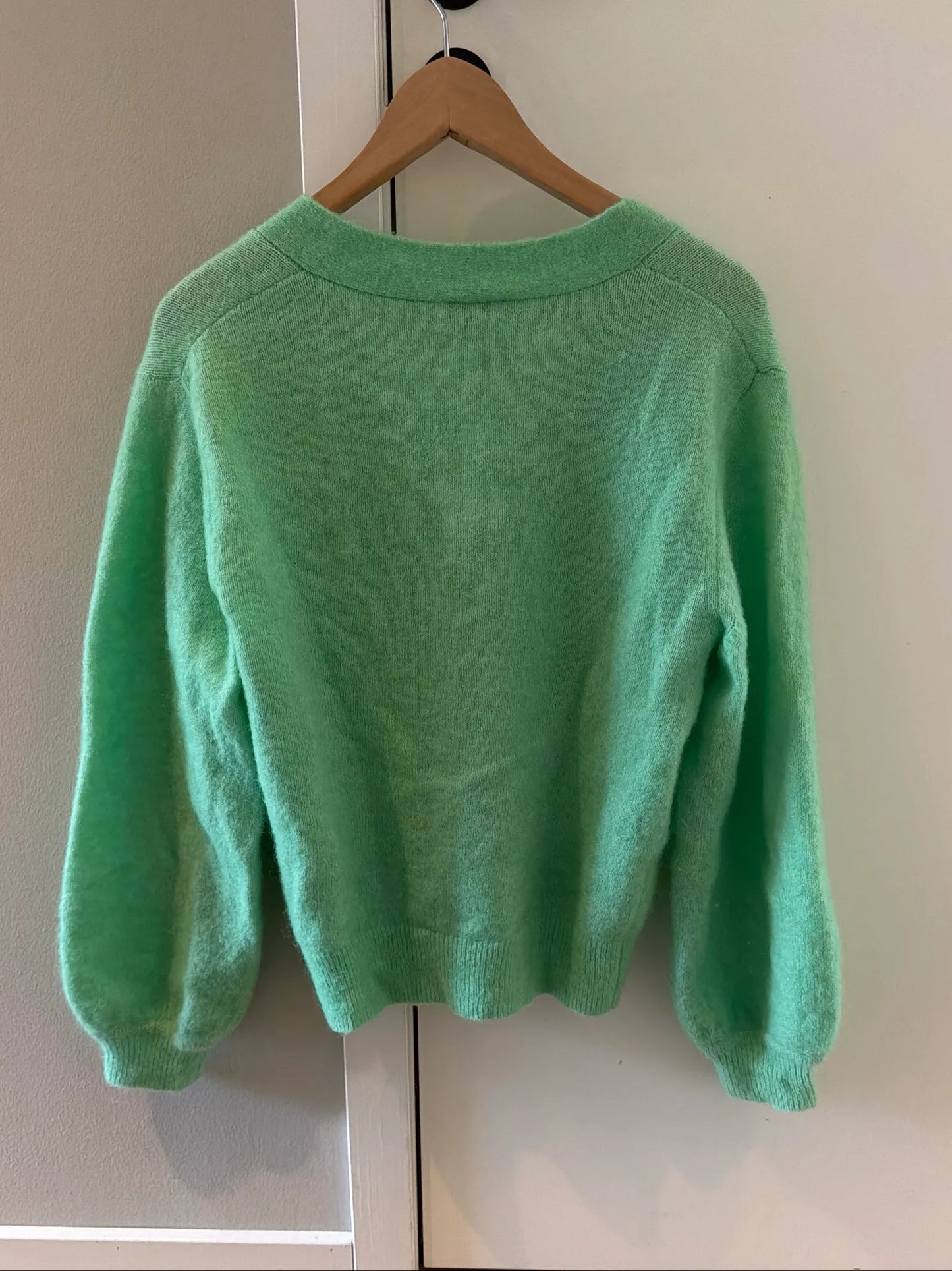 Second Female Cardigan