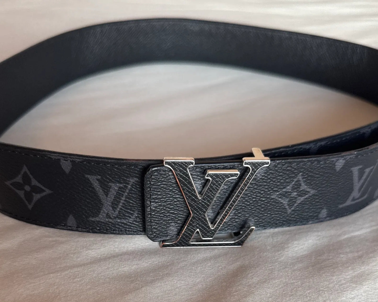 Louis Vuitton M0157u-bälte