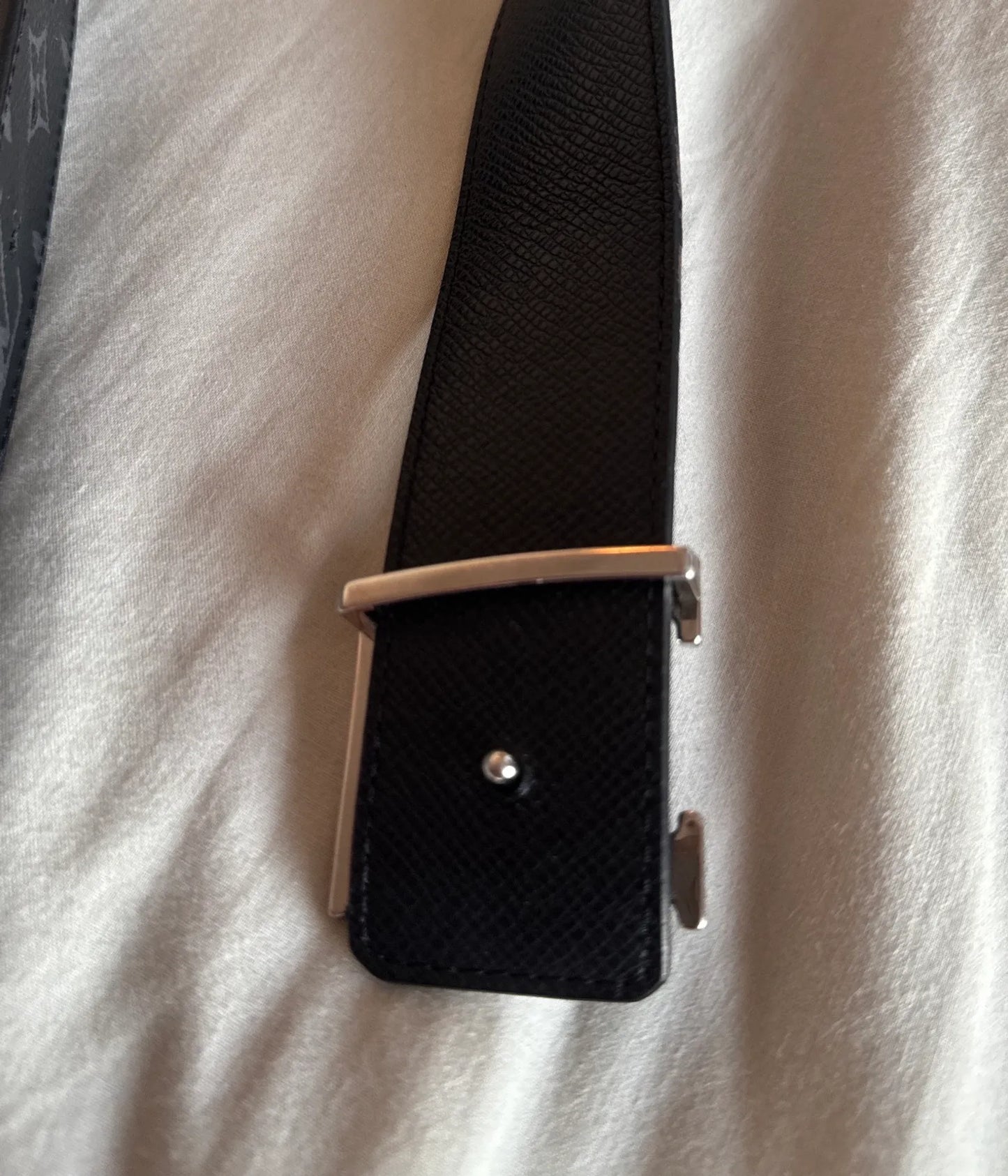 Louis Vuitton M0157u-bälte