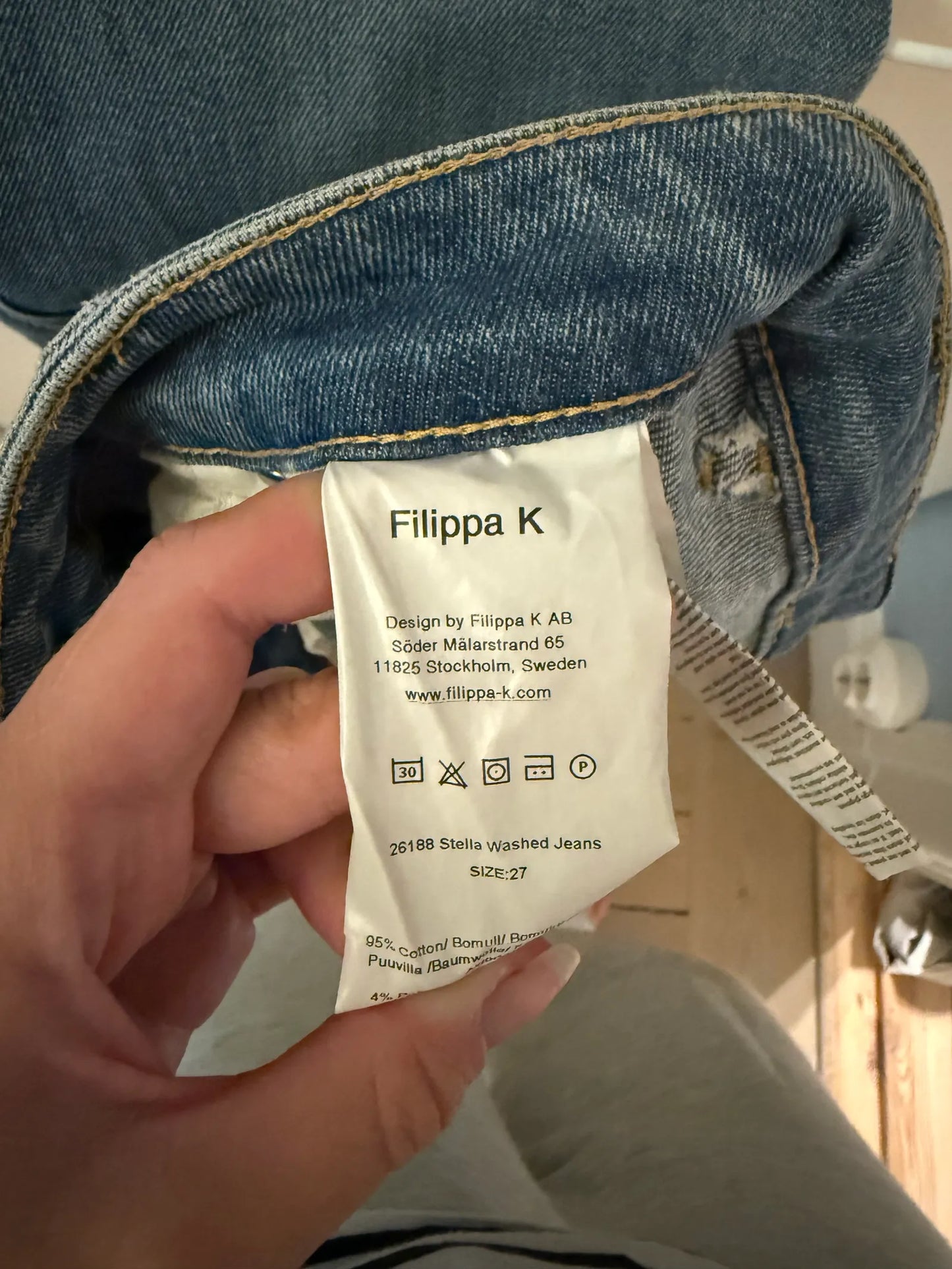 Filippa K Stella Washed Jeans