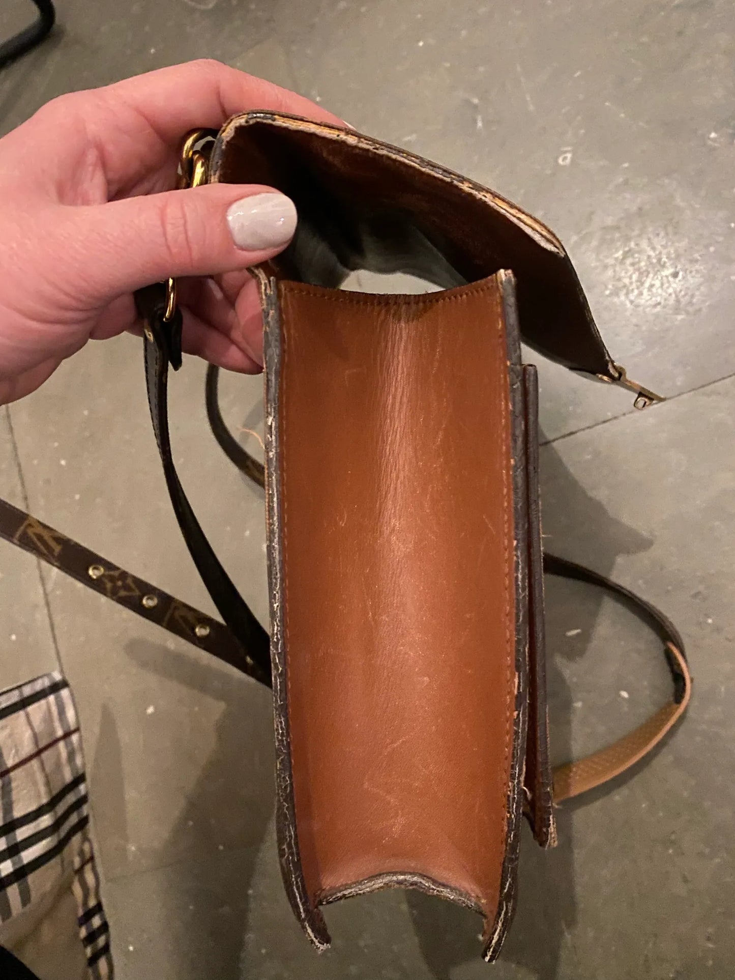 Louis Vuitton Shoulder bag