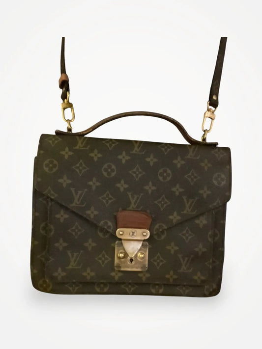 Louis Vuitton-axelremsväska