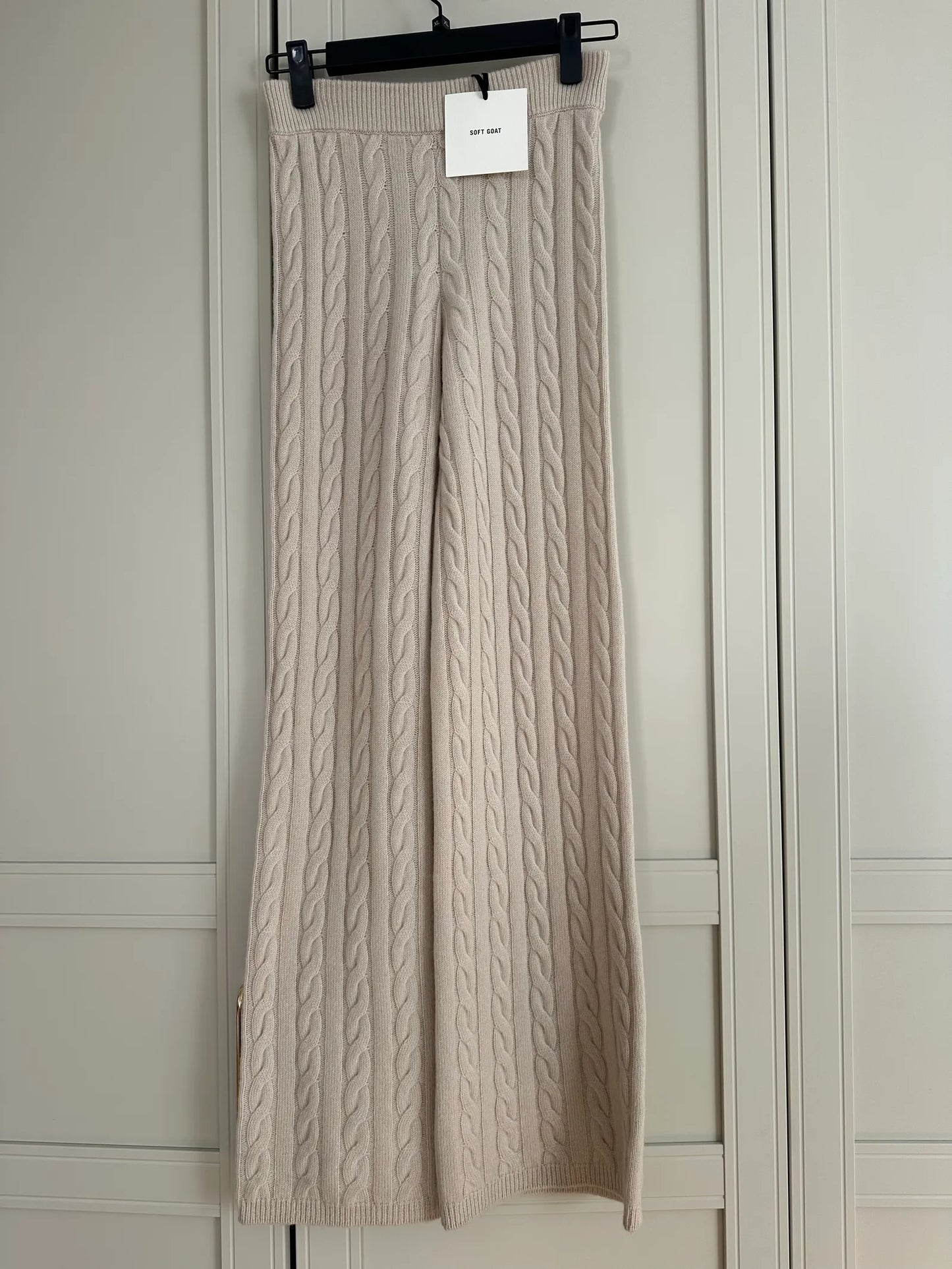Soft Goat Cable Knit-kashmirbyxor NWT