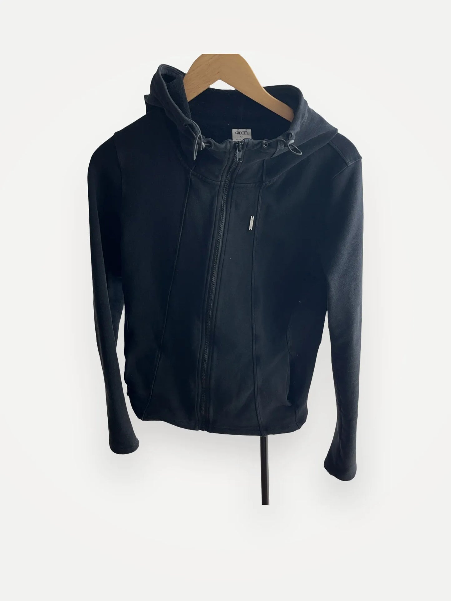 Aim’n-hoodie