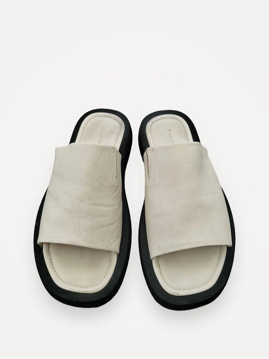 By Malene Birger Frederica-skinnsandaler