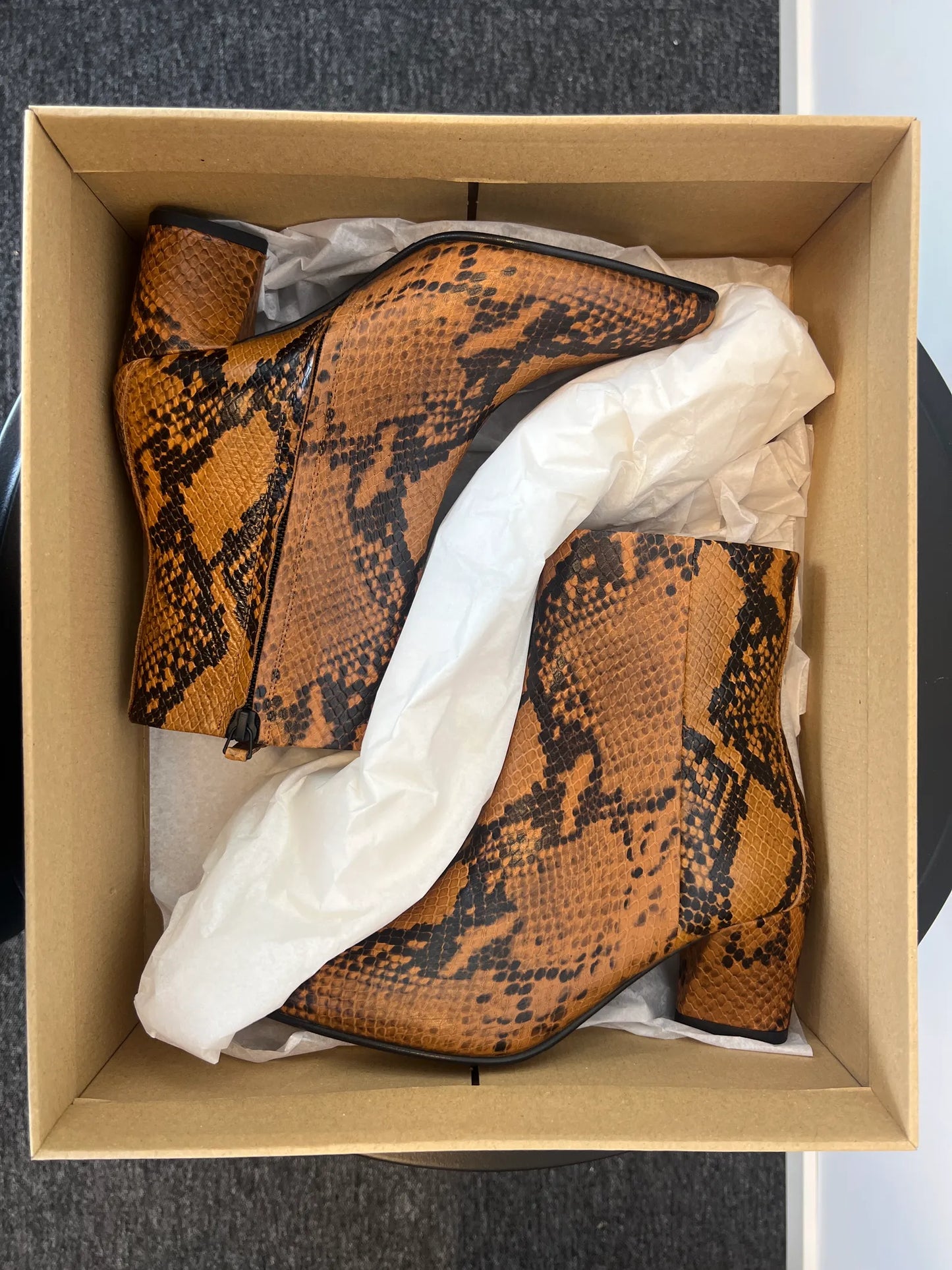 Blankens The Riverside Serpent-skinnboots NWT