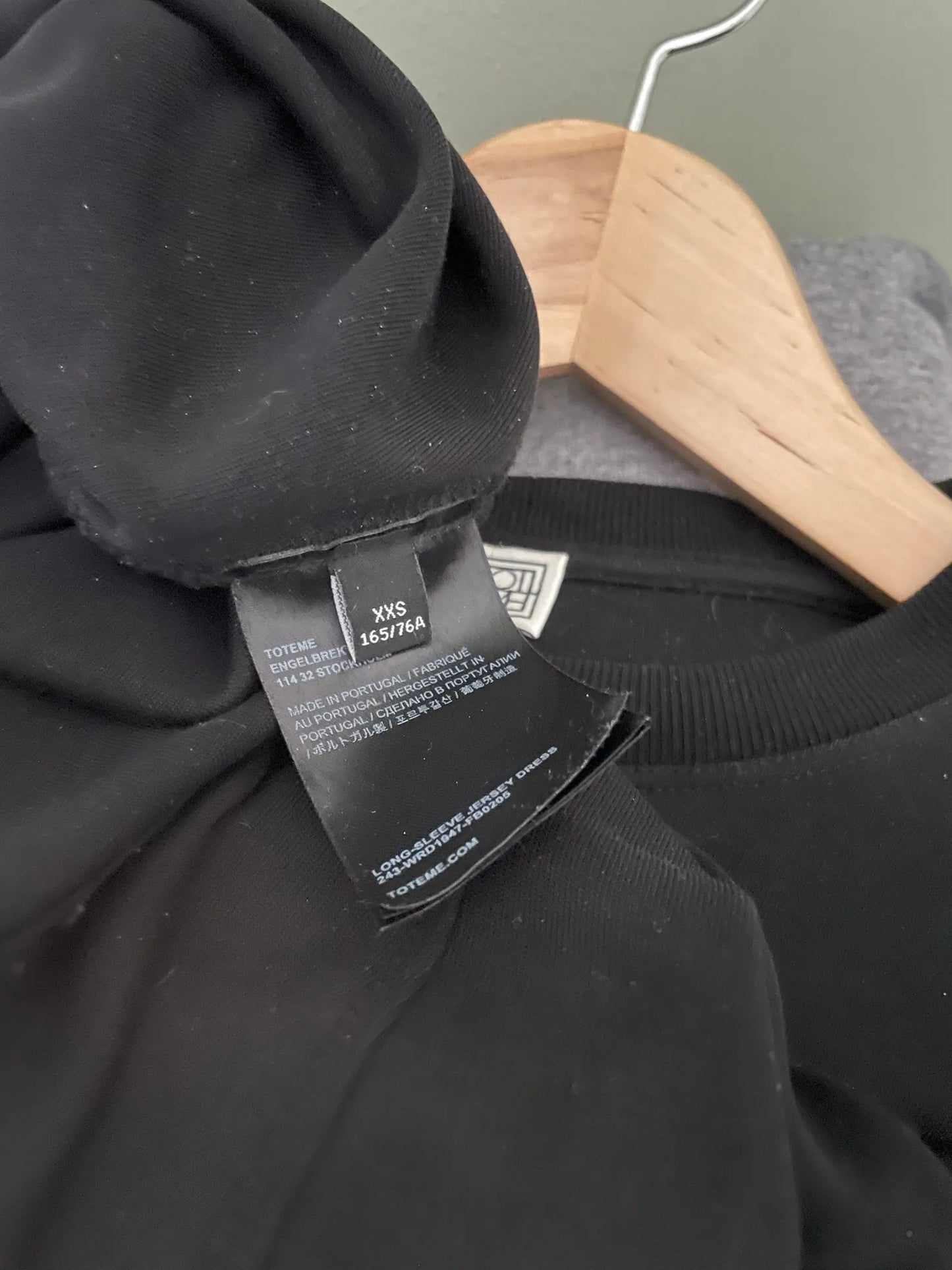 Toteme Long Sleeve-klänning NWOT