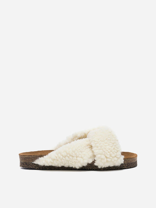 Flattered Lou Teddy Creme-sandaler