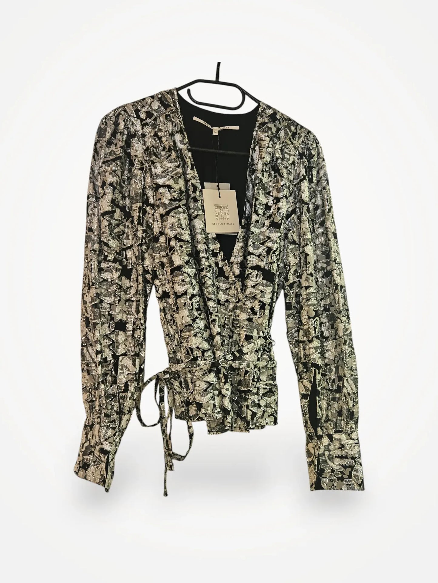 Second Female Doodle Wrap-blus NWT