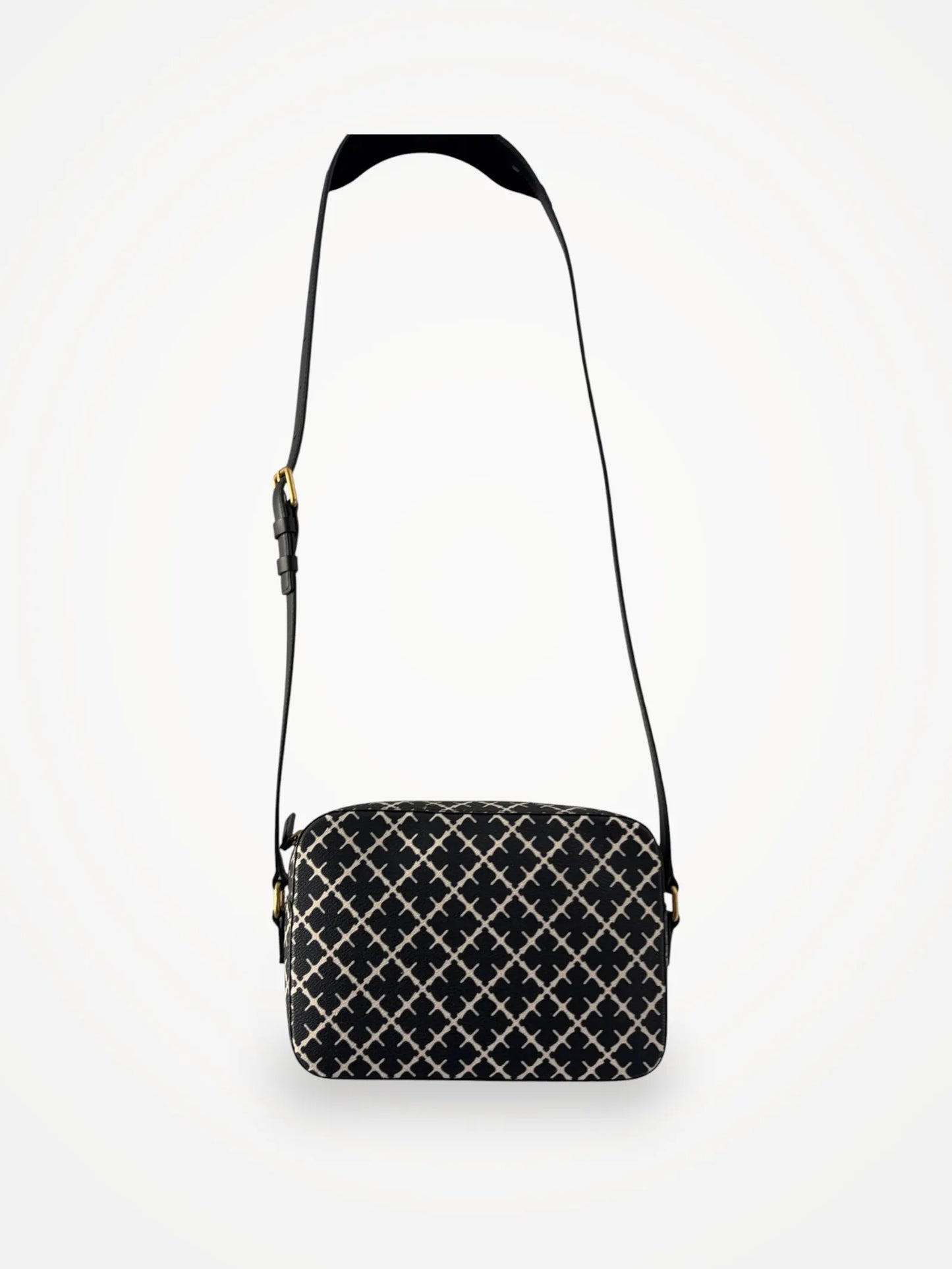 By Malene Birger Lolla-axelremsväska NWOT