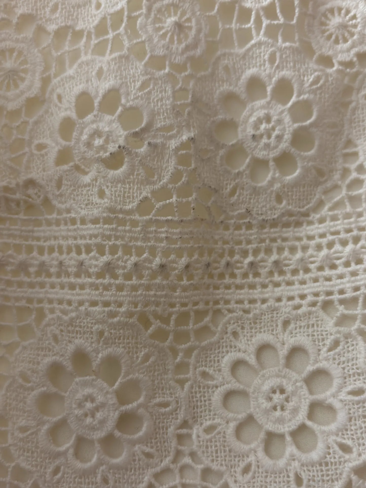 Burberry Brit White Cotton Lace-klänning