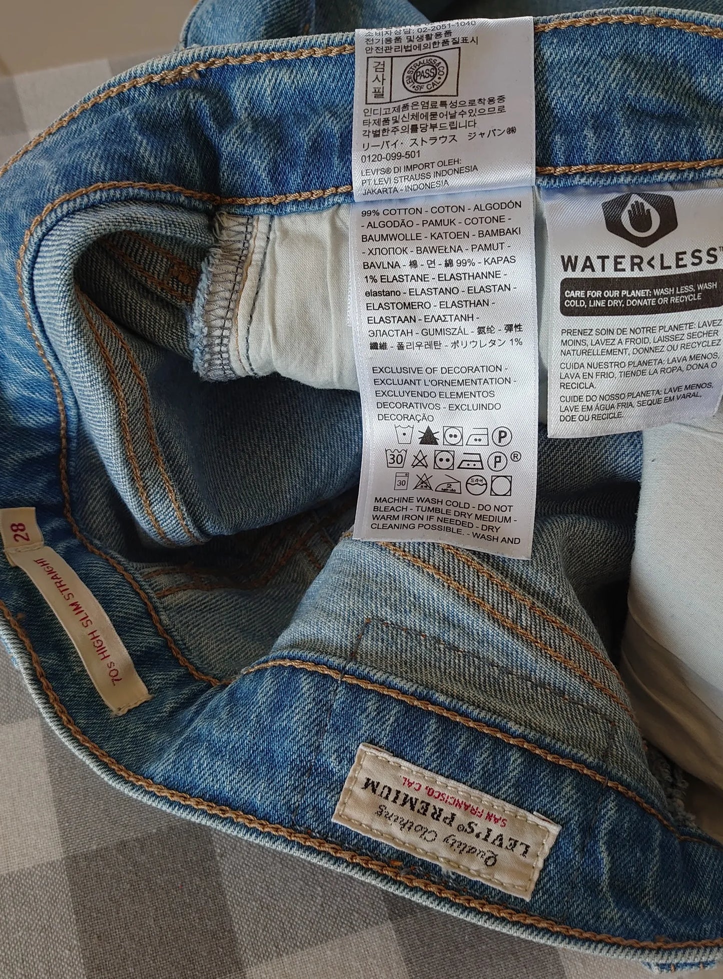Levi's 70s High Slim Straight Jeans