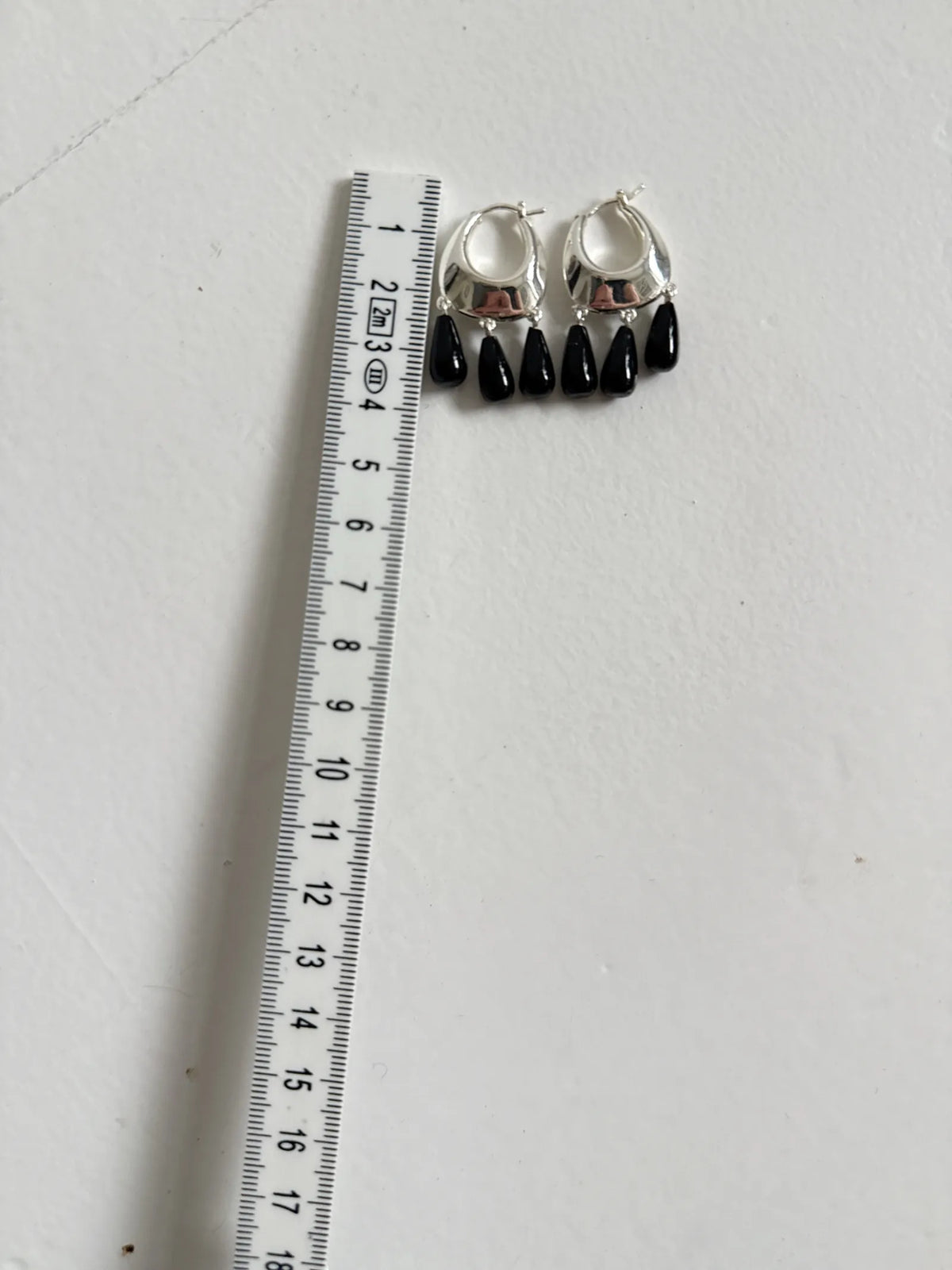 Arket-örhänge NWOT