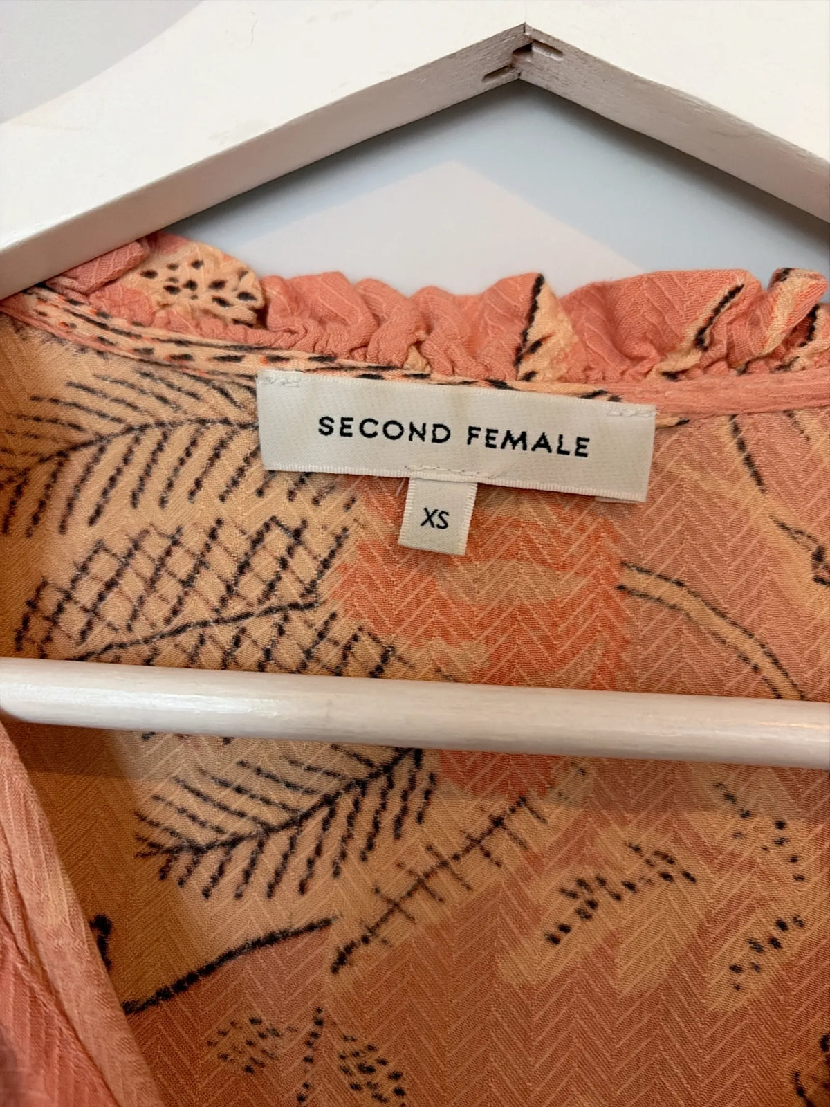 Second Female-blus