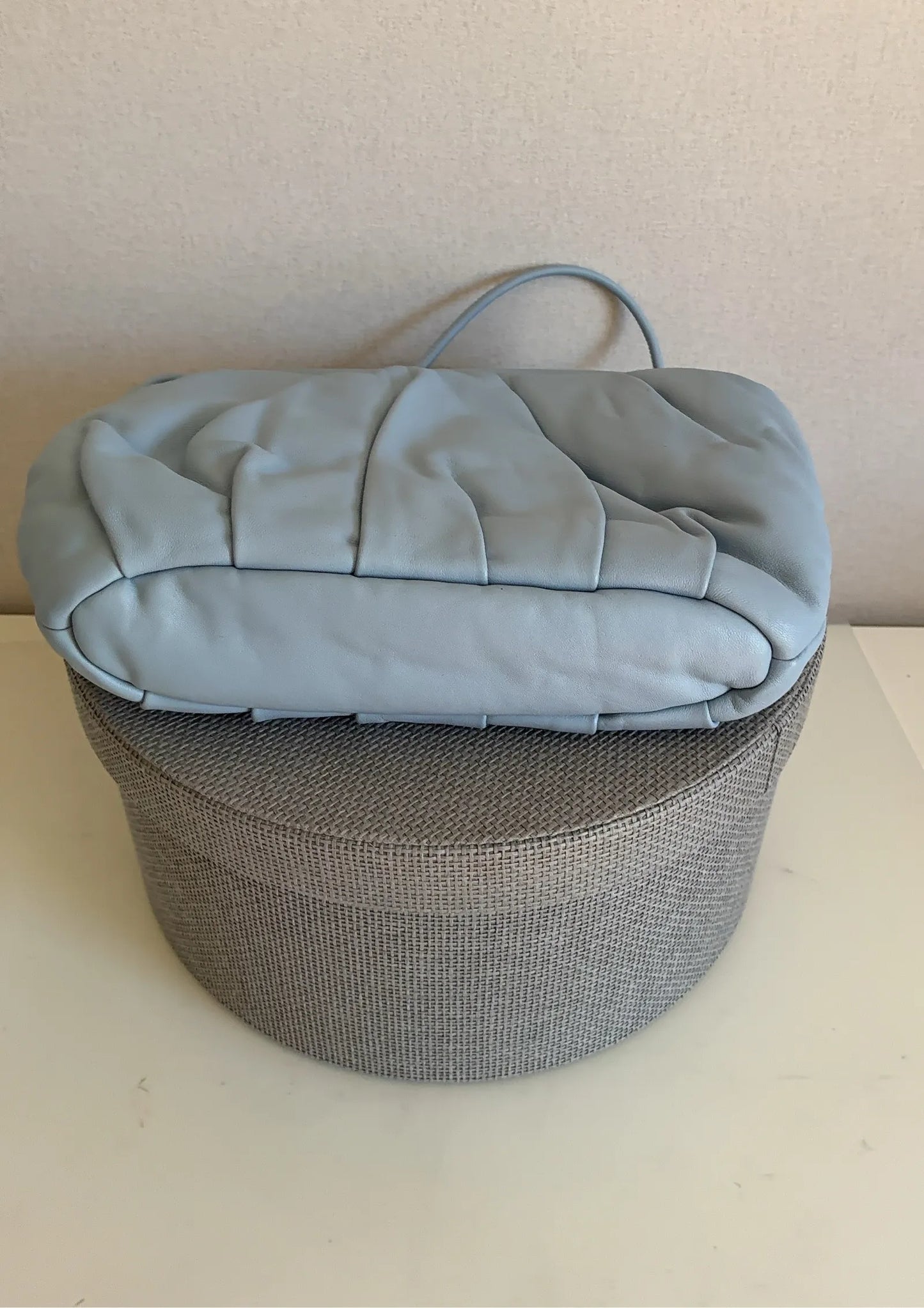 & Other Stories-skinnaxelremsväska NWOT