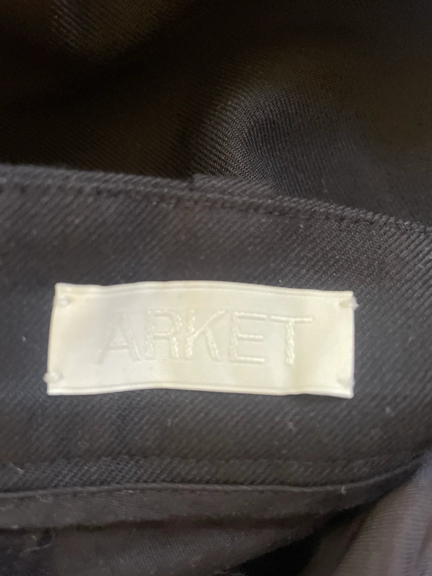 Arket-ullkostymbyxor